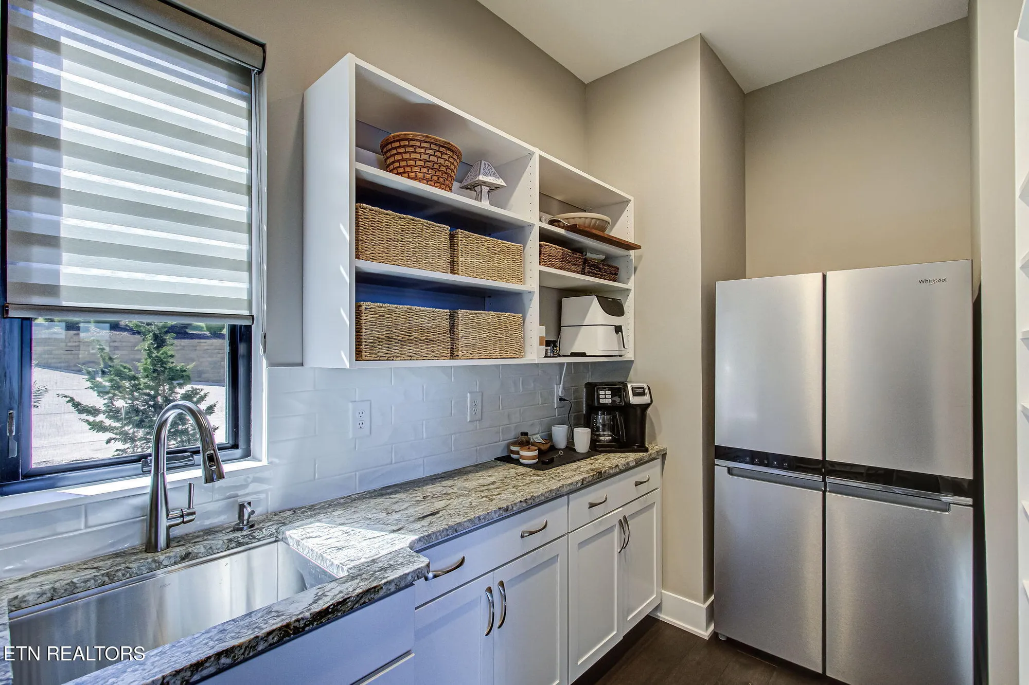 Property Slideshow image 13 of 56 | 322 okmulgee cir, Loudon, TN, 37774