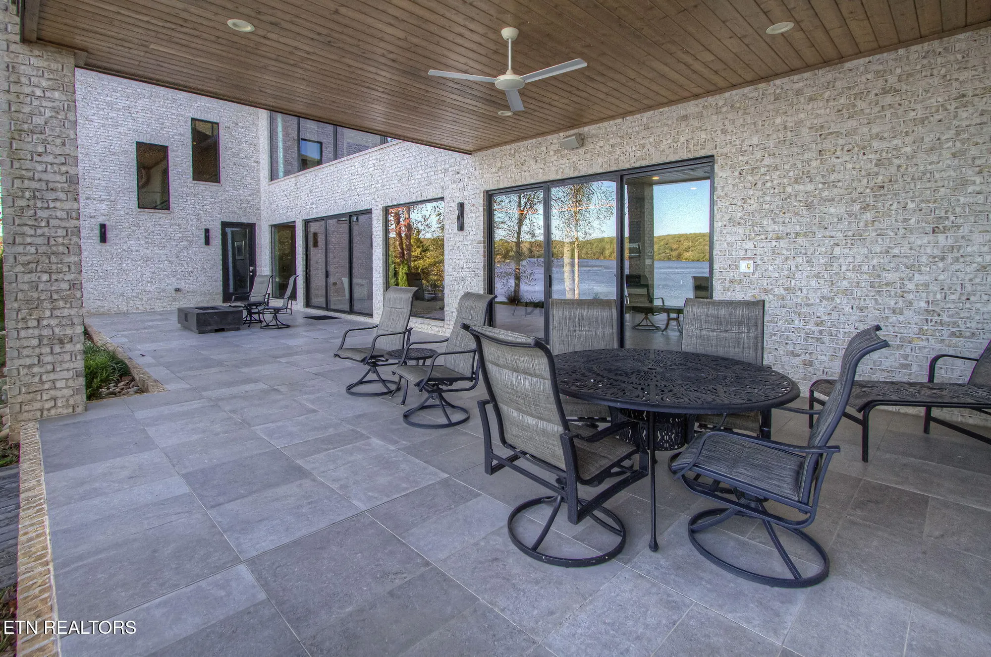 Property Slideshow image 22 of 56 | 322 okmulgee cir, Loudon, TN, 37774