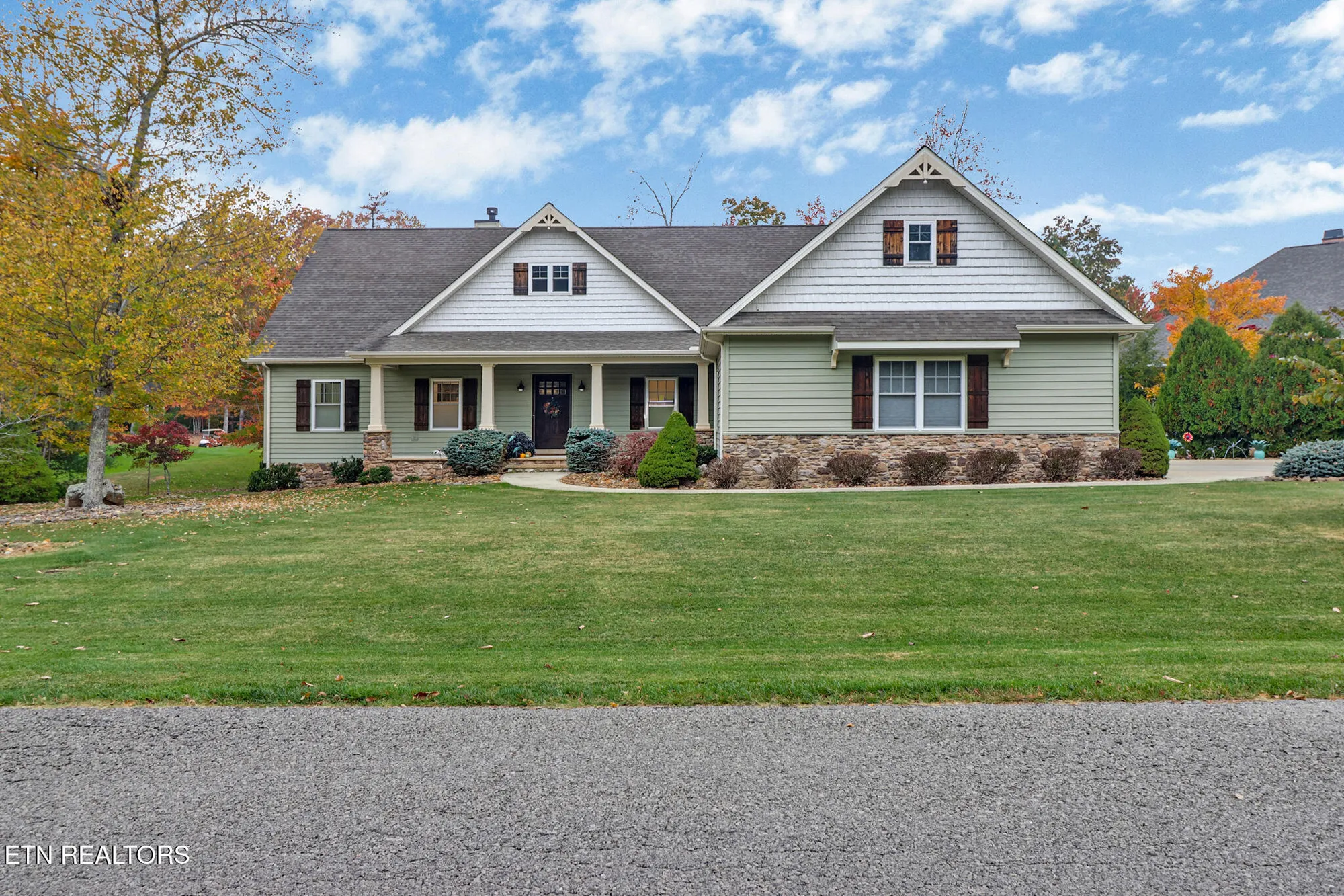 Property Slideshow image 1 of 56 | 101 hanning dr, Crossville, TN, 38558