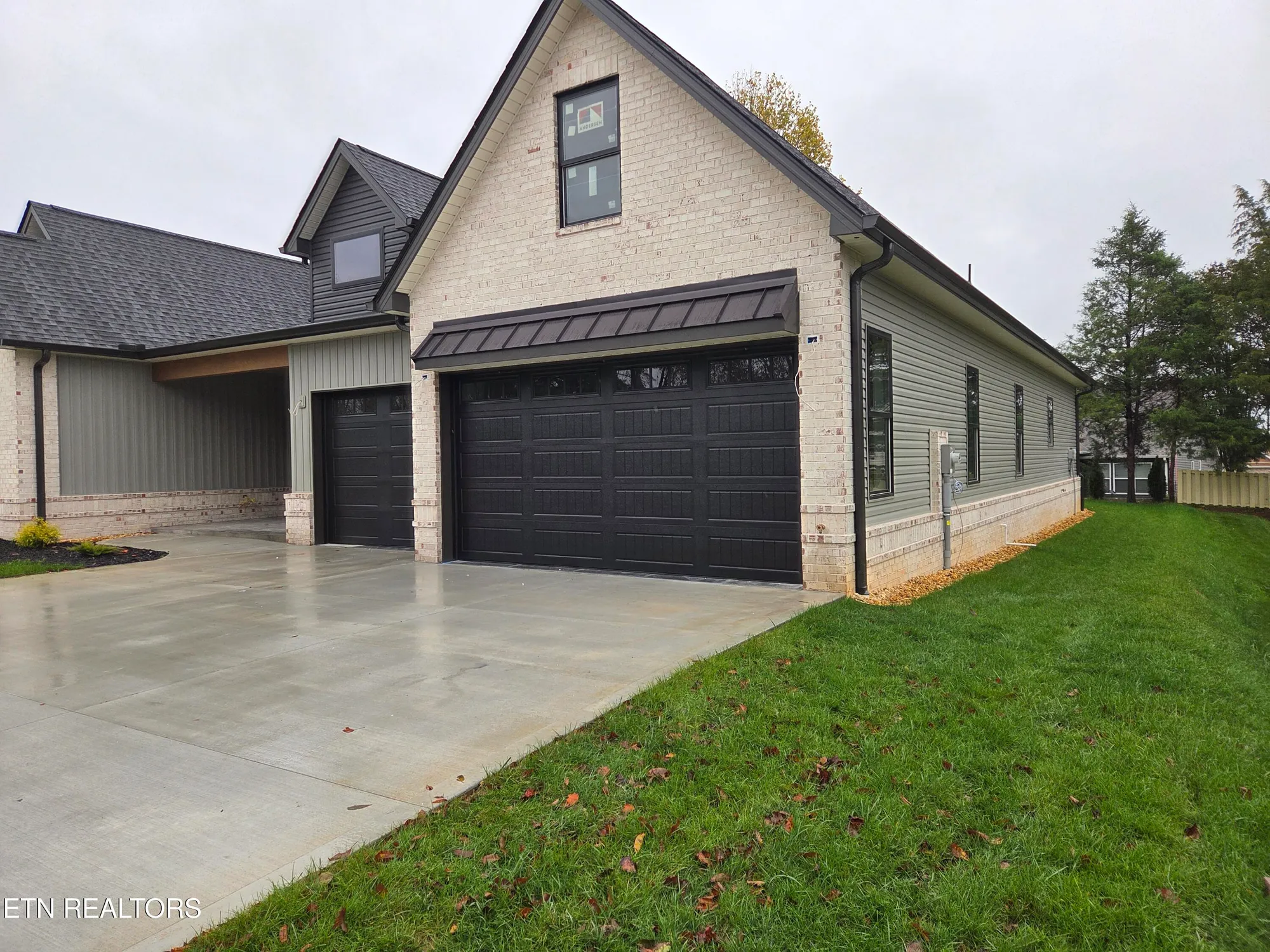 Property Slideshow image 6 of 6 | 180 amohi way, Loudon, TN, 37774