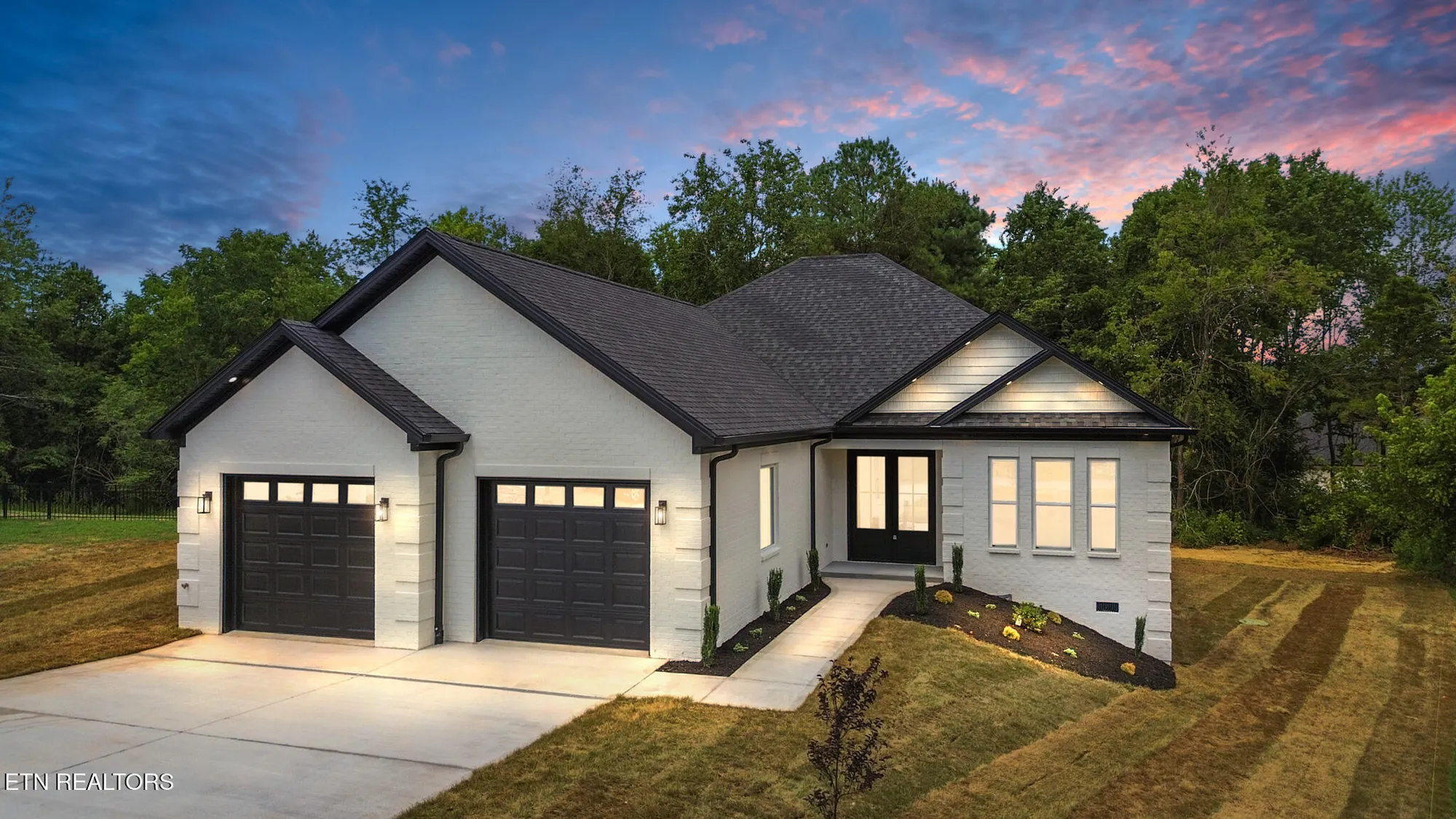 Property Slideshow image 1 of 27 | 125 ogana way, Loudon, TN, 37774