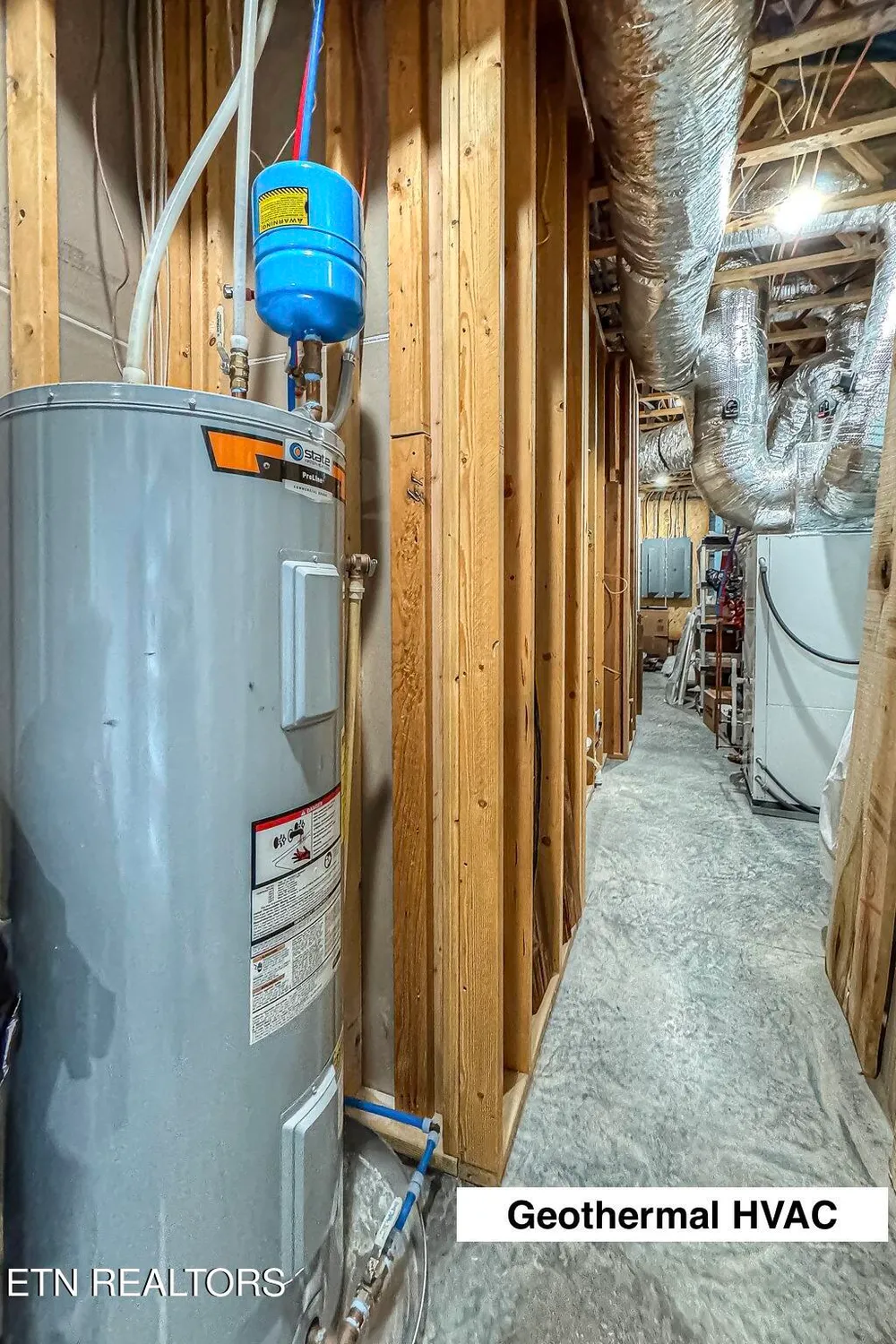 Property Slideshow image 53 of 56 | 322 okmulgee cir, Loudon, TN, 37774