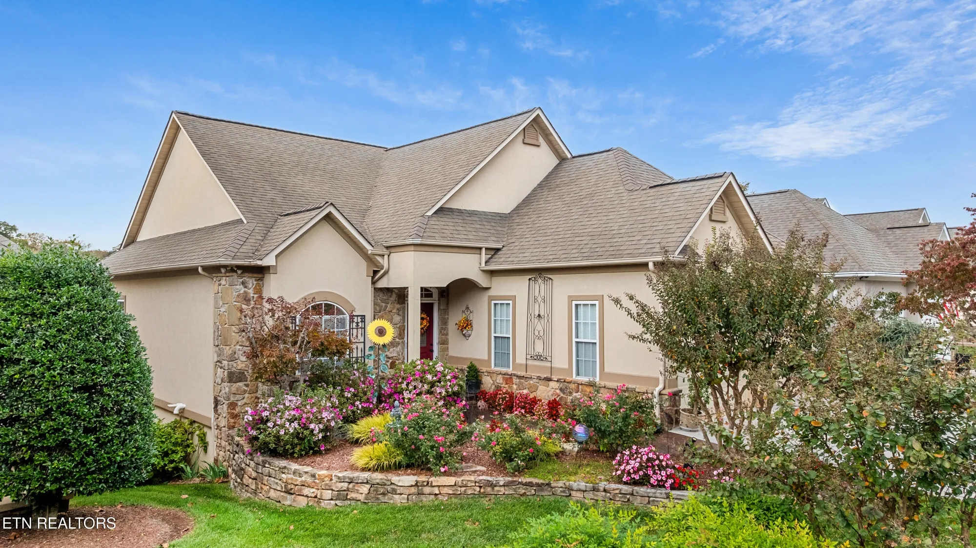 Property Slideshow image 7 of 50 | 380 morning dove dr, Vonore, TN, 37885