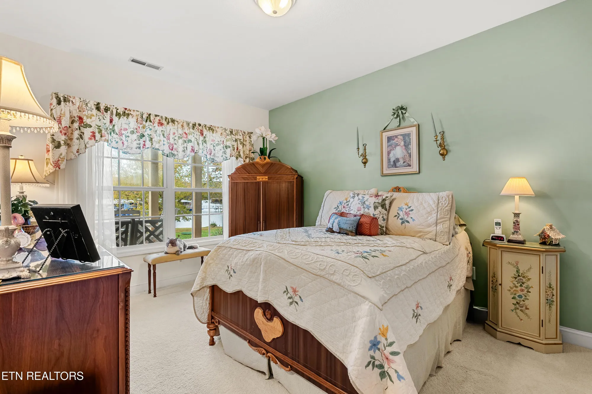 Property Slideshow image 39 of 50 | 380 morning dove dr, Vonore, TN, 37885