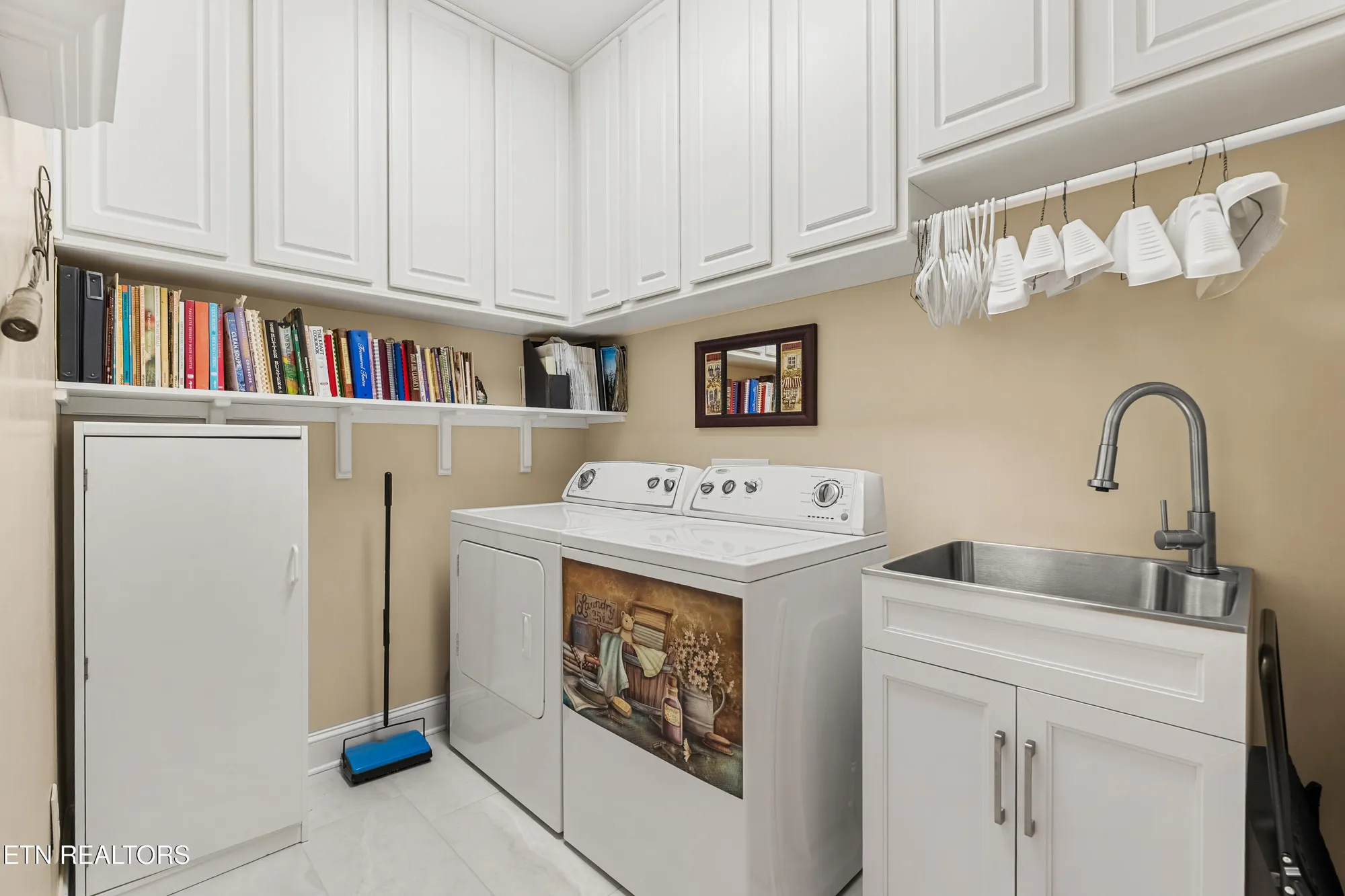 Property Slideshow image 29 of 50 | 380 morning dove dr, Vonore, TN, 37885