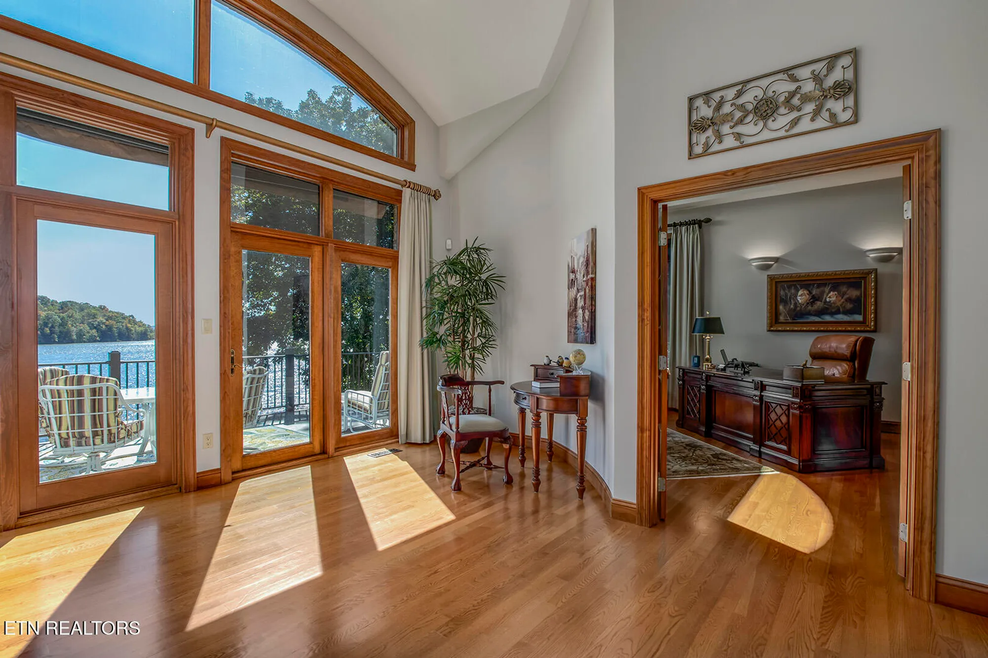 Property Slideshow image 6 of 63 | 135 big water dr, Vonore, TN, 37885