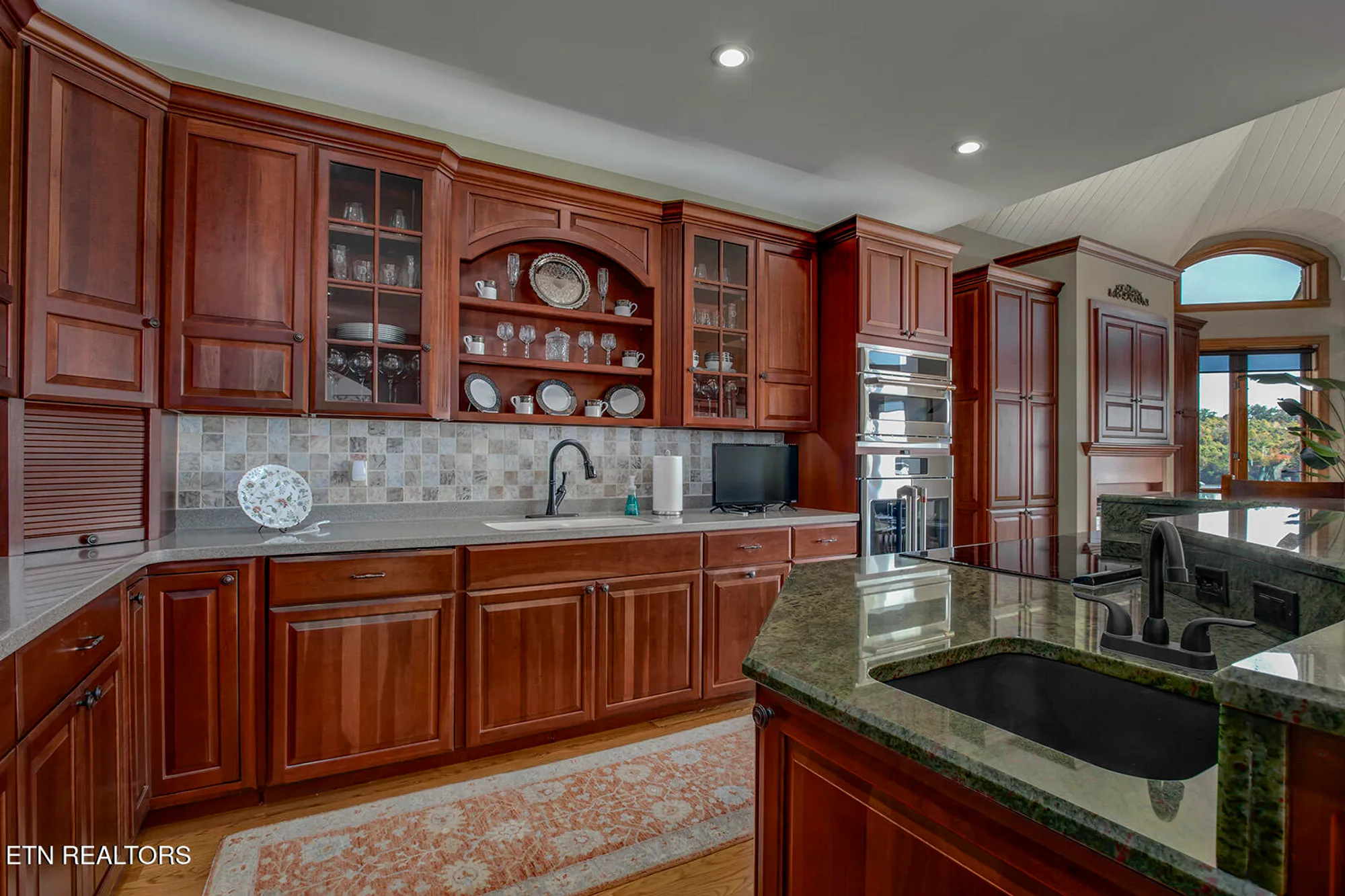 Property Slideshow image 16 of 63 | 135 big water dr, Vonore, TN, 37885