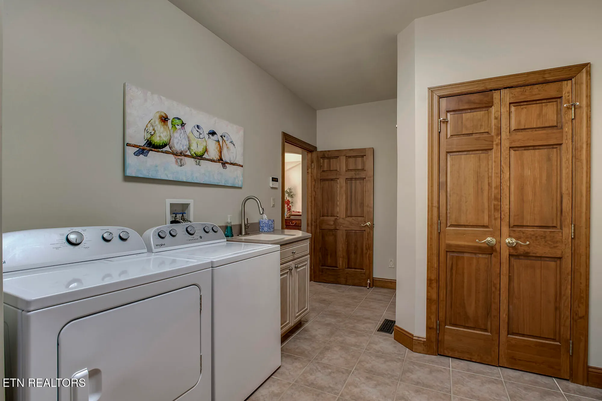 Property Slideshow image 21 of 63 | 135 big water dr, Vonore, TN, 37885