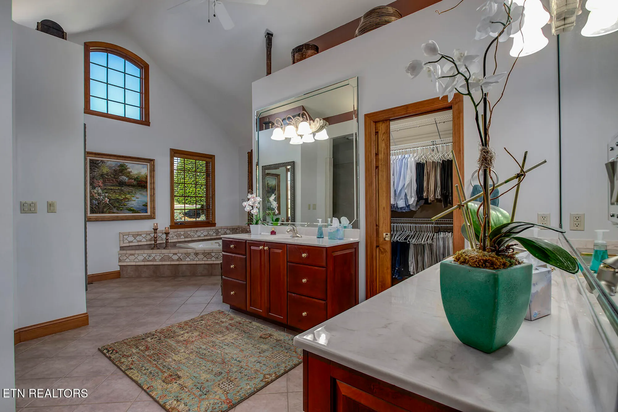 Property Slideshow image 34 of 63 | 135 big water dr, Vonore, TN, 37885