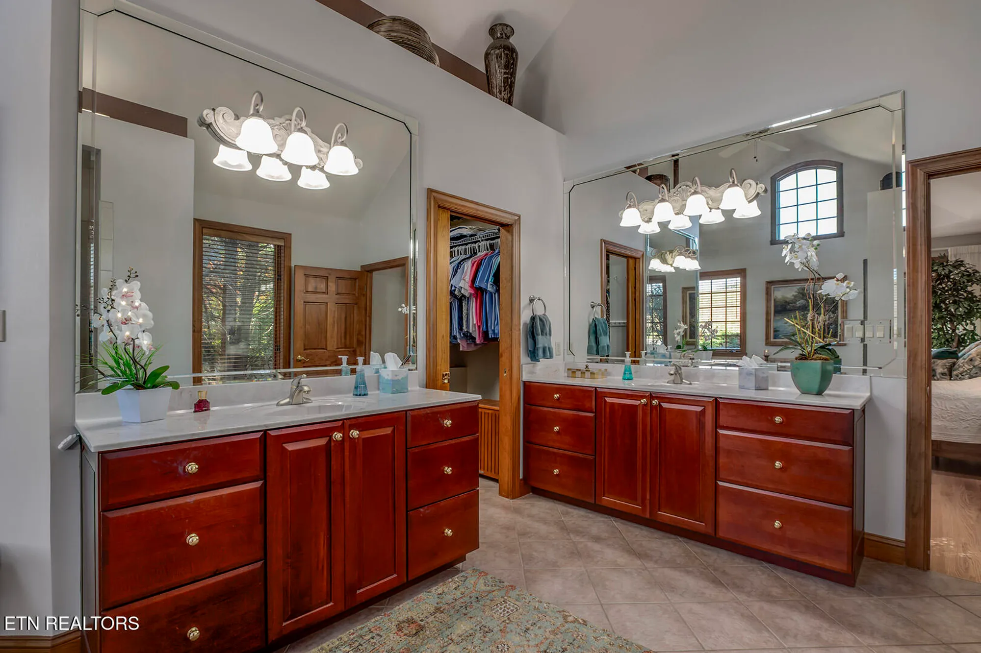 Property Slideshow image 36 of 63 | 135 big water dr, Vonore, TN, 37885