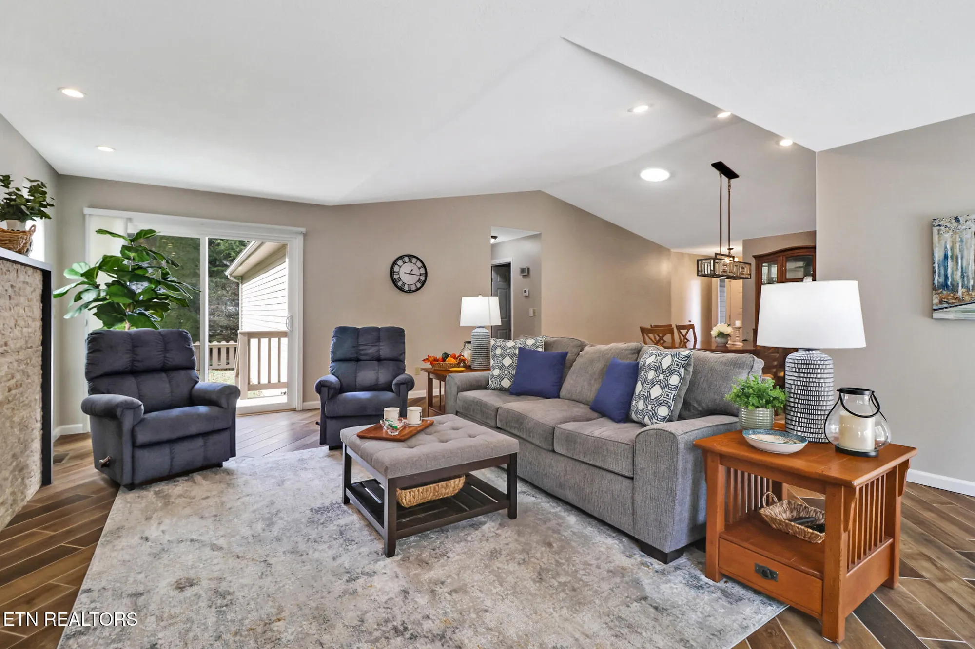 Property Slideshow image 19 of 39 | 150 dovenshire dr, Crossville, TN, 38558