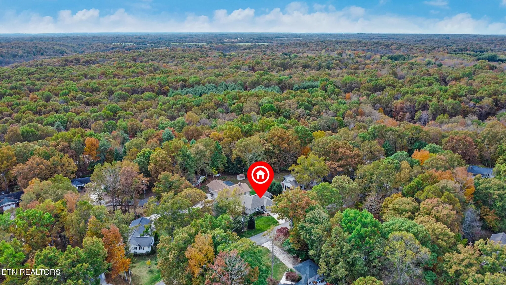 Property Slideshow image 12 of 39 | 150 dovenshire dr, Crossville, TN, 38558