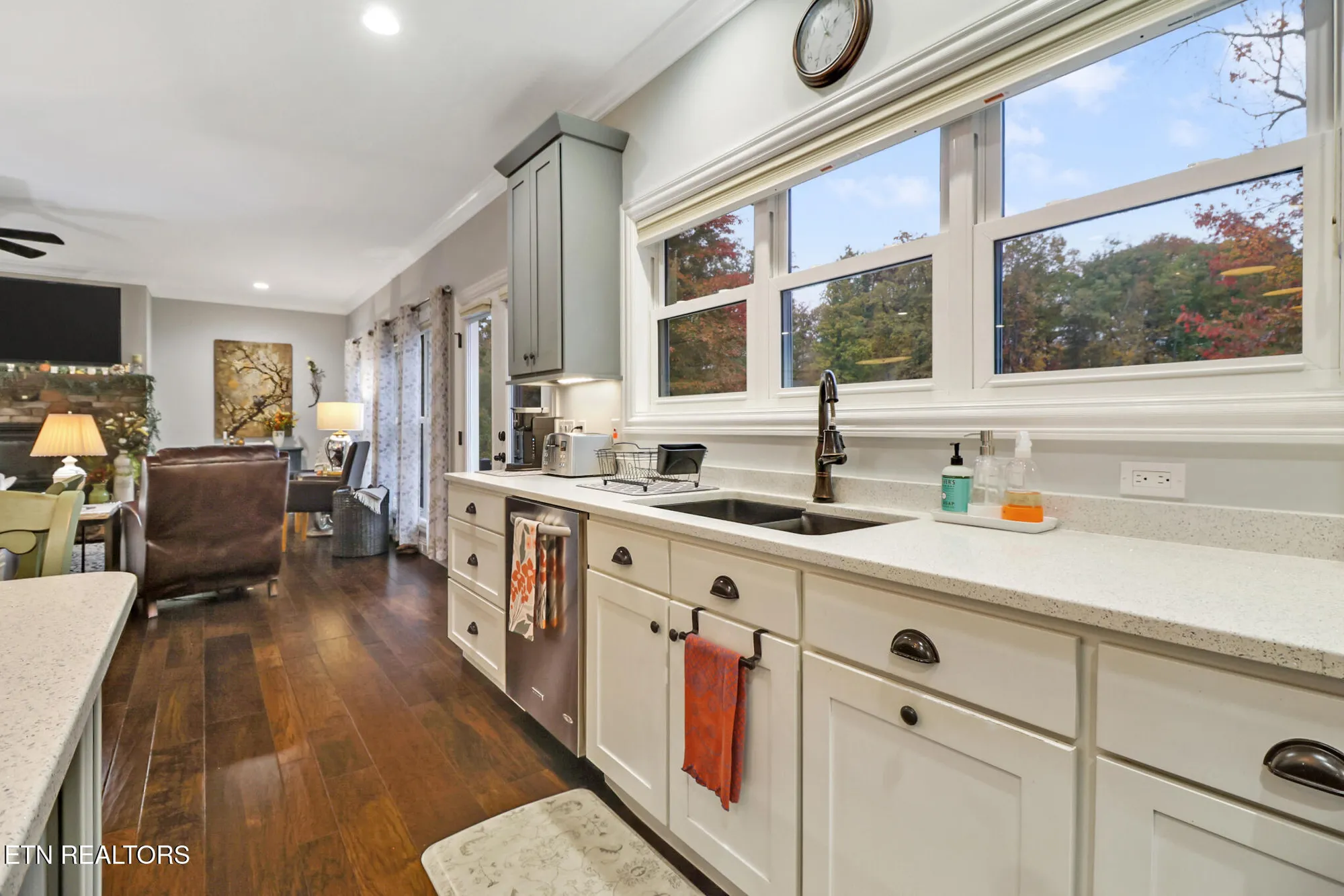 Property Slideshow image 20 of 56 | 101 hanning dr, Crossville, TN, 38558