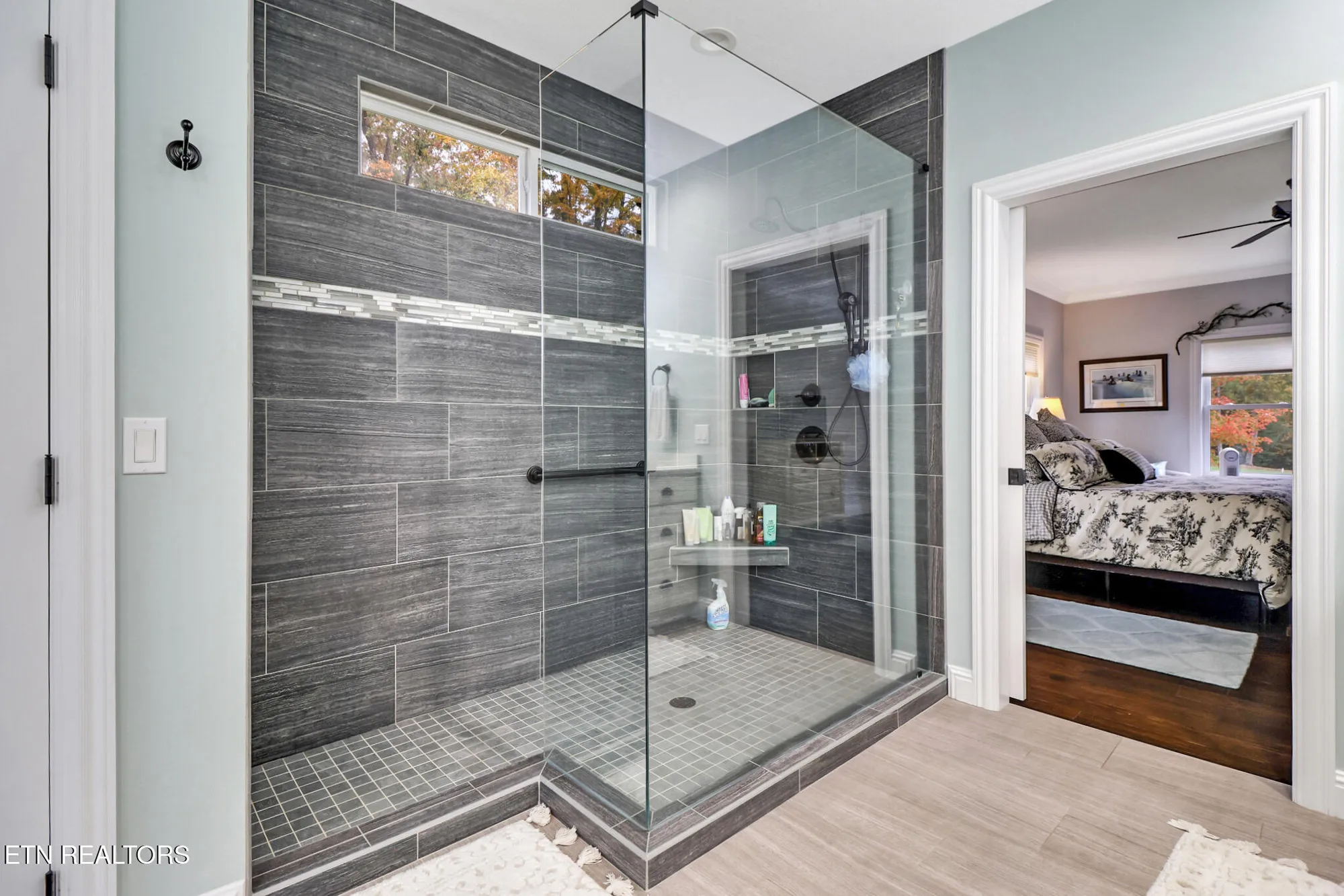 Property Slideshow image 25 of 56 | 101 hanning dr, Crossville, TN, 38558