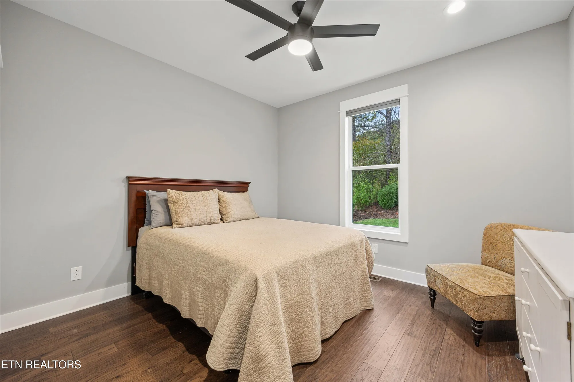 Property Slideshow image 23 of 54 | 364 mingo way, Loudon, TN, 37774