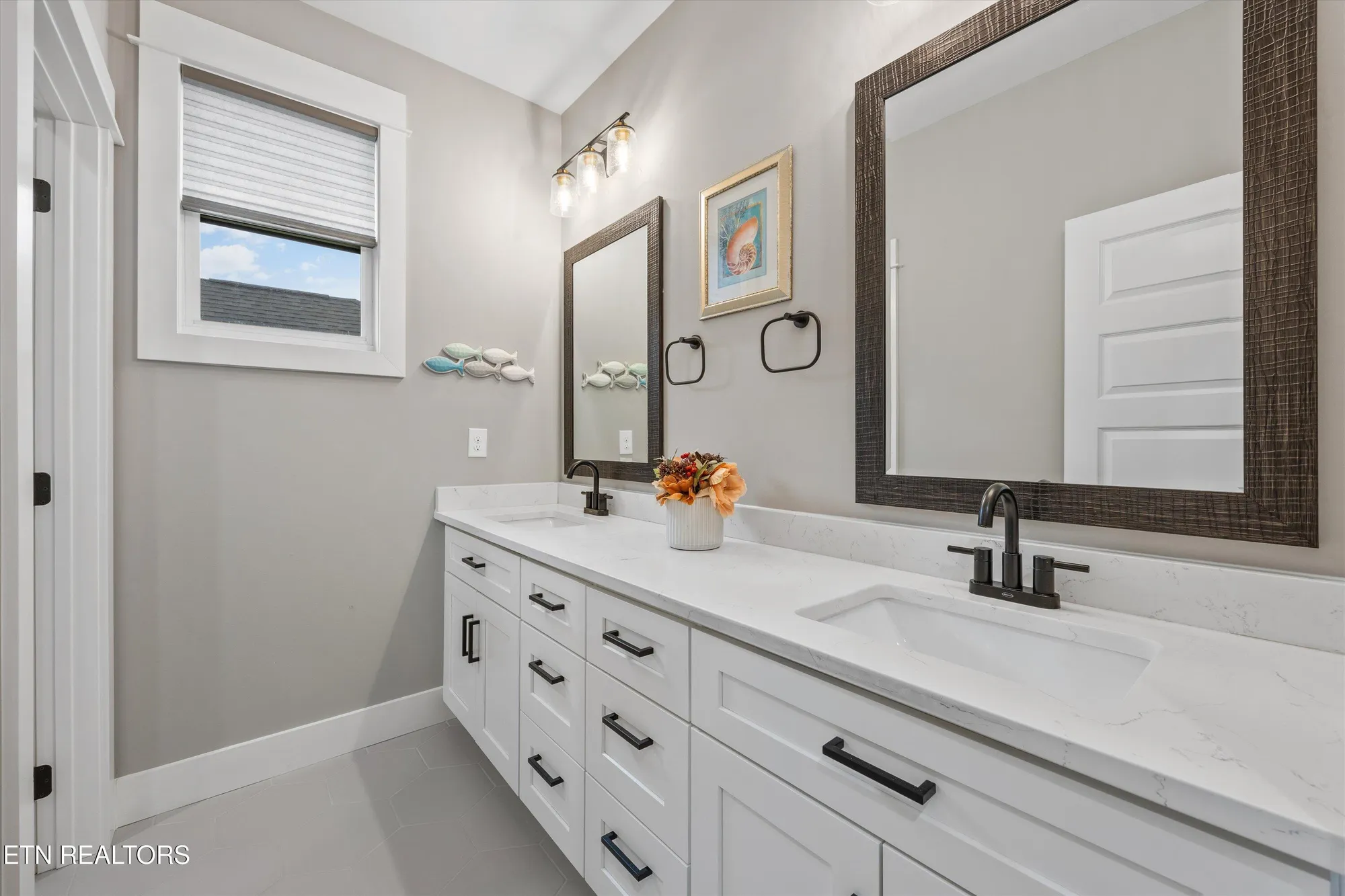 Property Slideshow image 24 of 54 | 364 mingo way, Loudon, TN, 37774