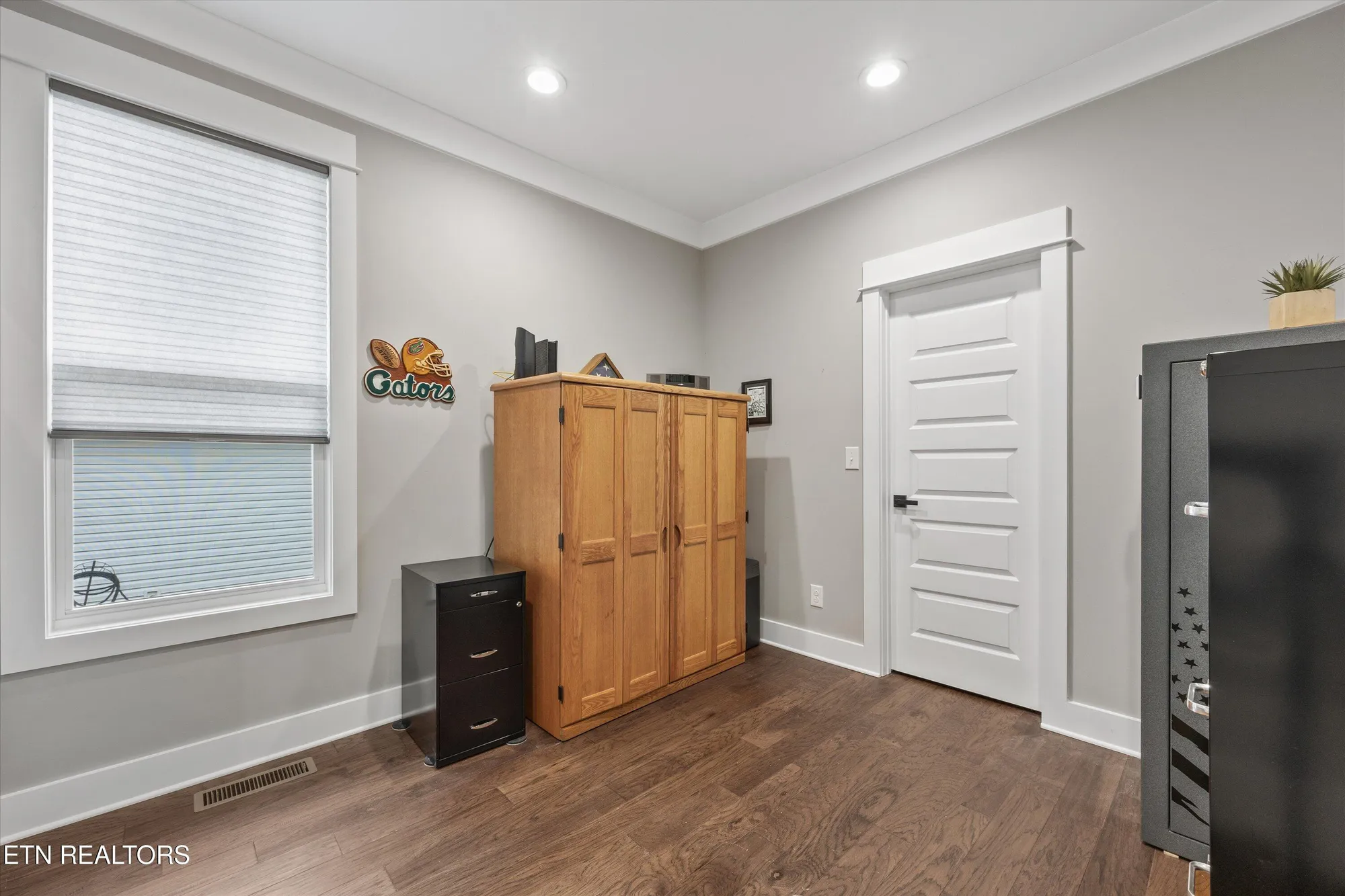 Property Slideshow image 11 of 54 | 364 mingo way, Loudon, TN, 37774