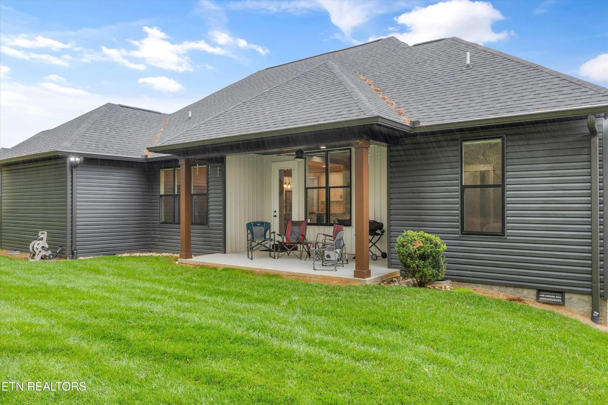 Property Slideshow image 32 of 54 | 364 mingo way, Loudon, TN, 37774