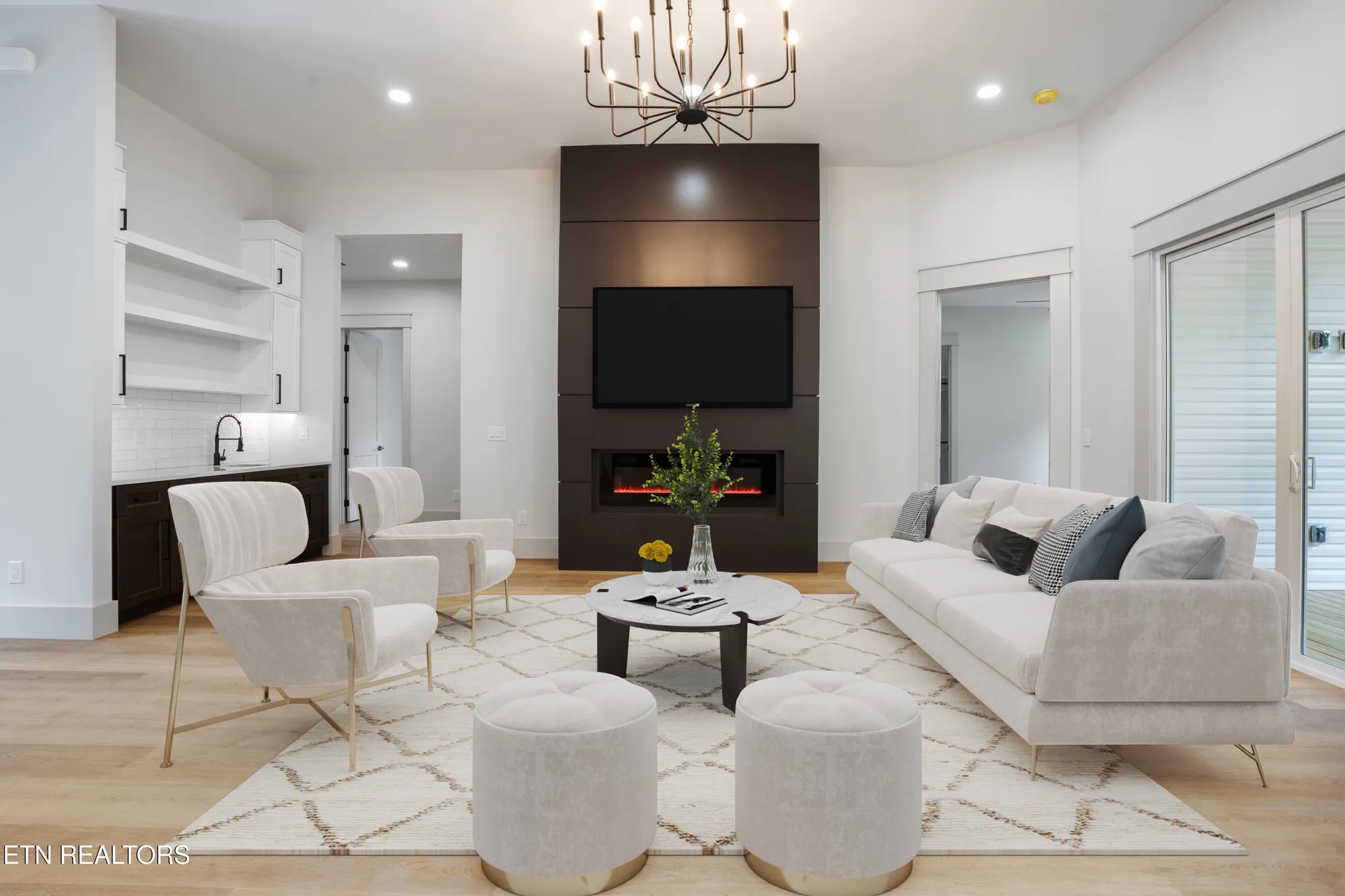 Property Slideshow image 3 of 27 | 125 ogana way, Loudon, TN, 37774