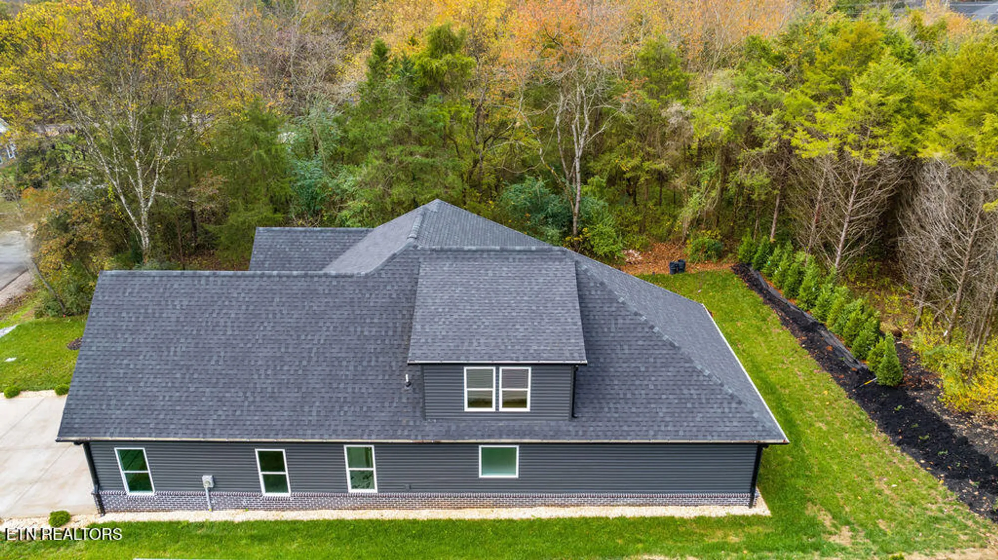 Property Slideshow image 47 of 48 | 108 tsuhdatsi way, Loudon, TN, 37774