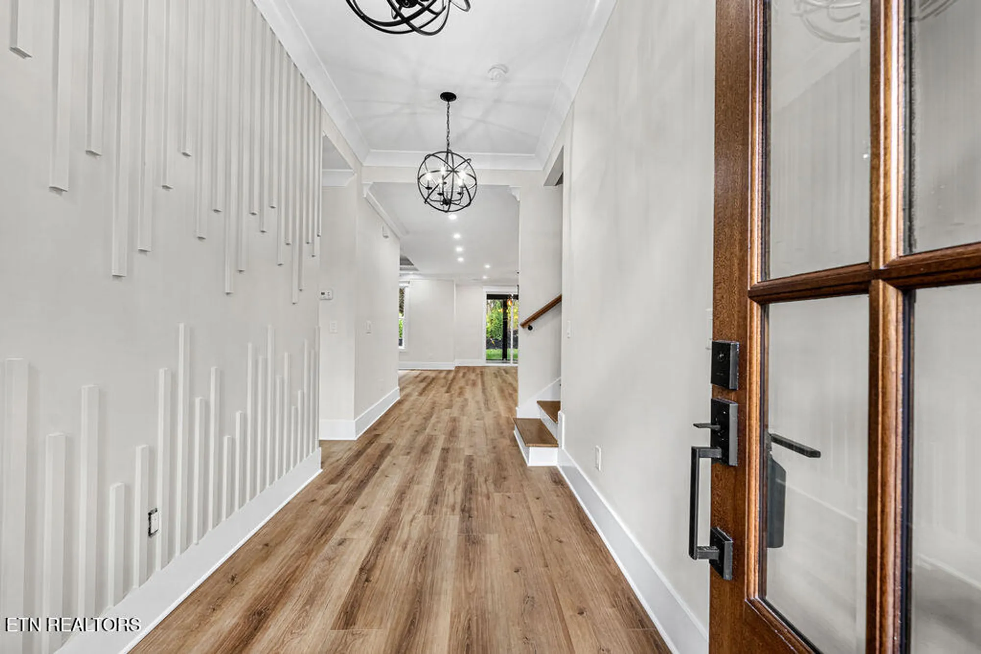 Property Slideshow image 4 of 48 | 108 tsuhdatsi way, Loudon, TN, 37774