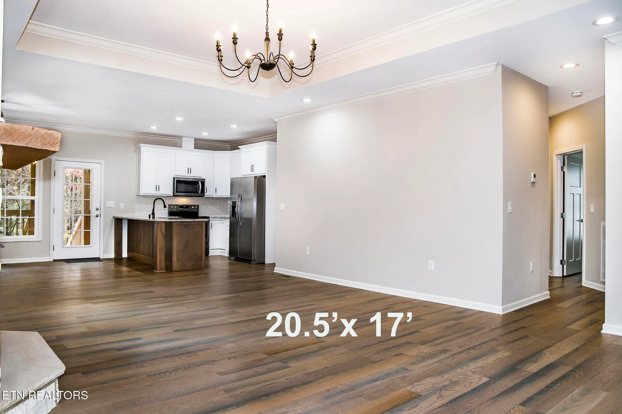 Property Slideshow image 14 of 51 | 15 hickory cove ln, Crossville, TN, 38558