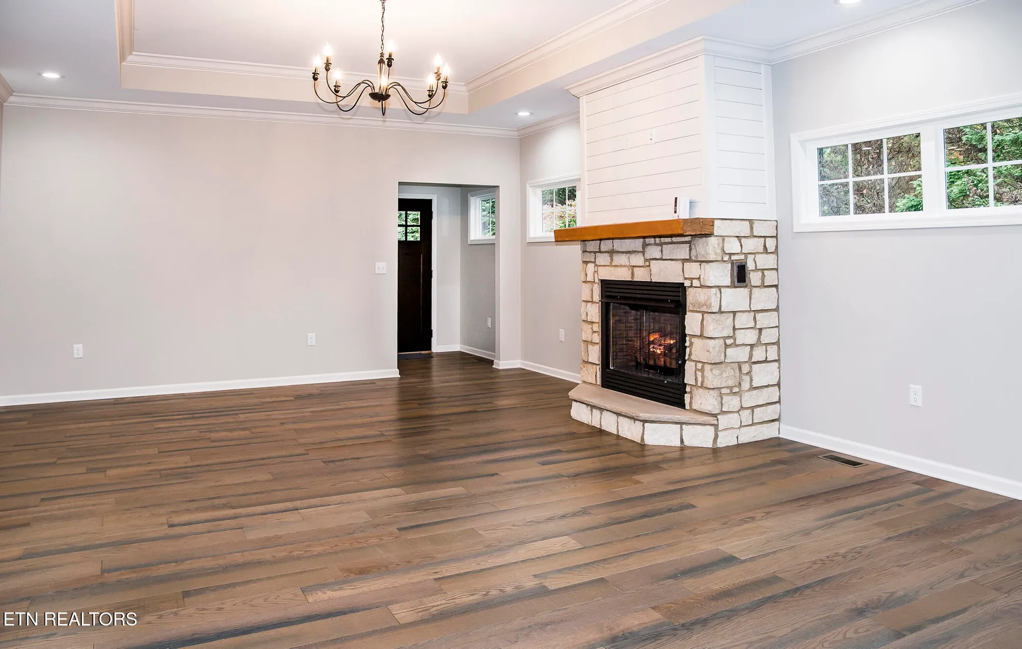 Property Slideshow image 41 of 51 | 15 hickory cove ln, Crossville, TN, 38558