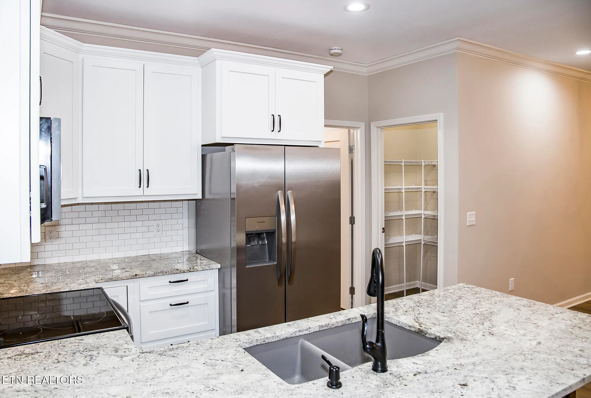 Property Slideshow image 23 of 51 | 15 hickory cove ln, Crossville, TN, 38558