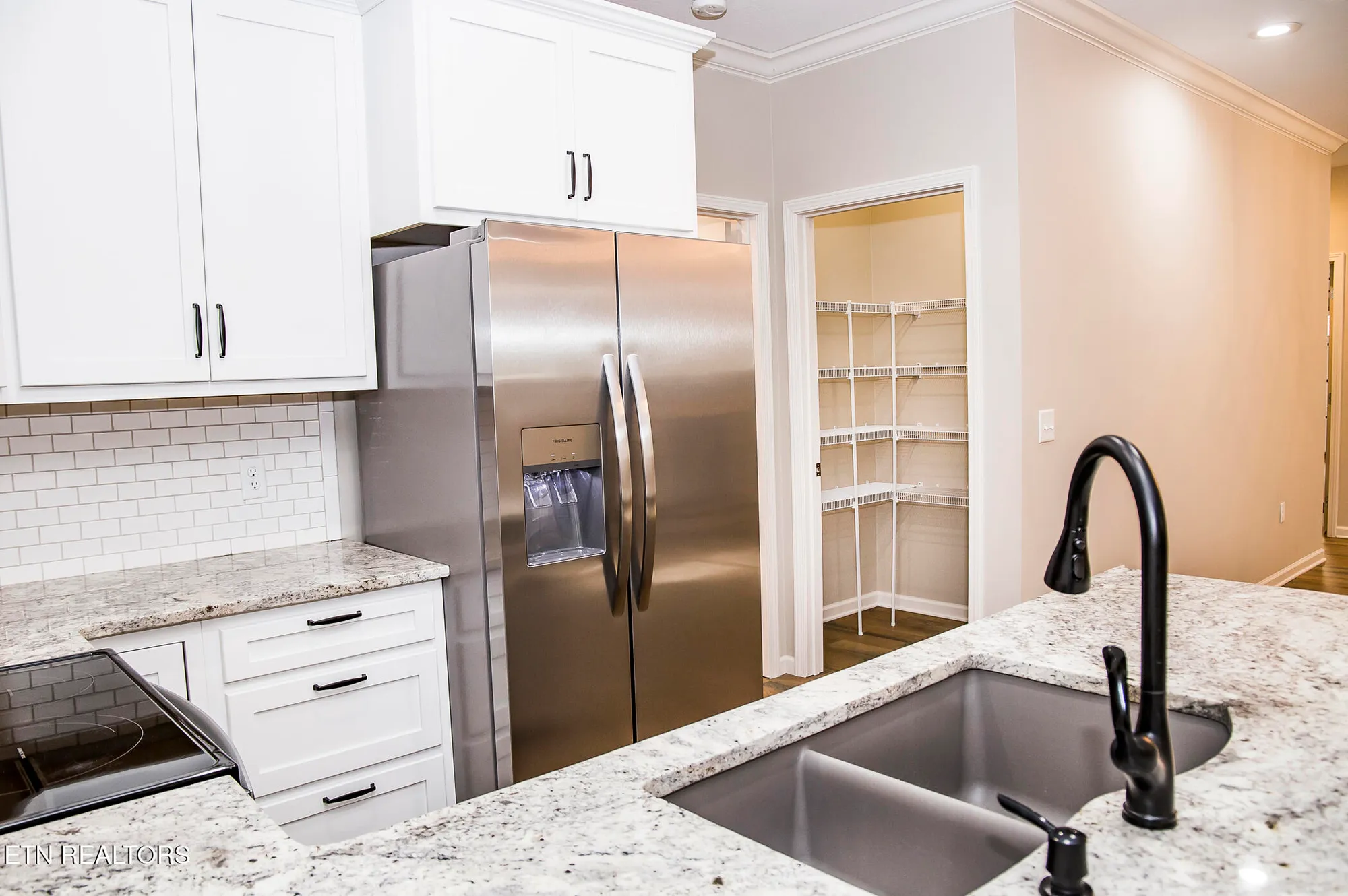 Property Slideshow image 26 of 51 | 15 hickory cove ln, Crossville, TN, 38558