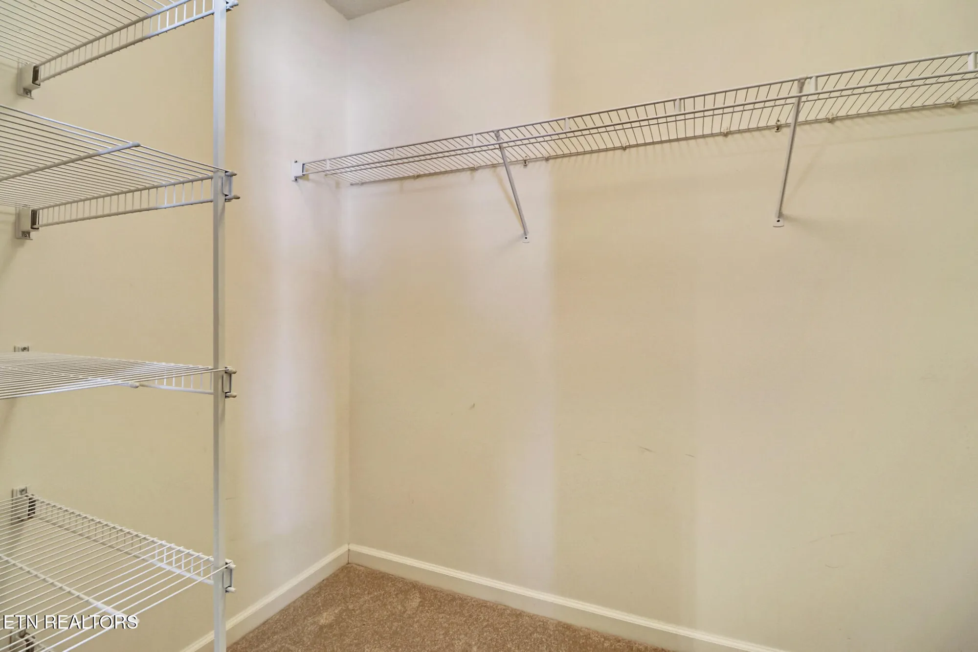 Property Slideshow image 16 of 32 | 112 lakewood dr, Crossville, TN, 38558