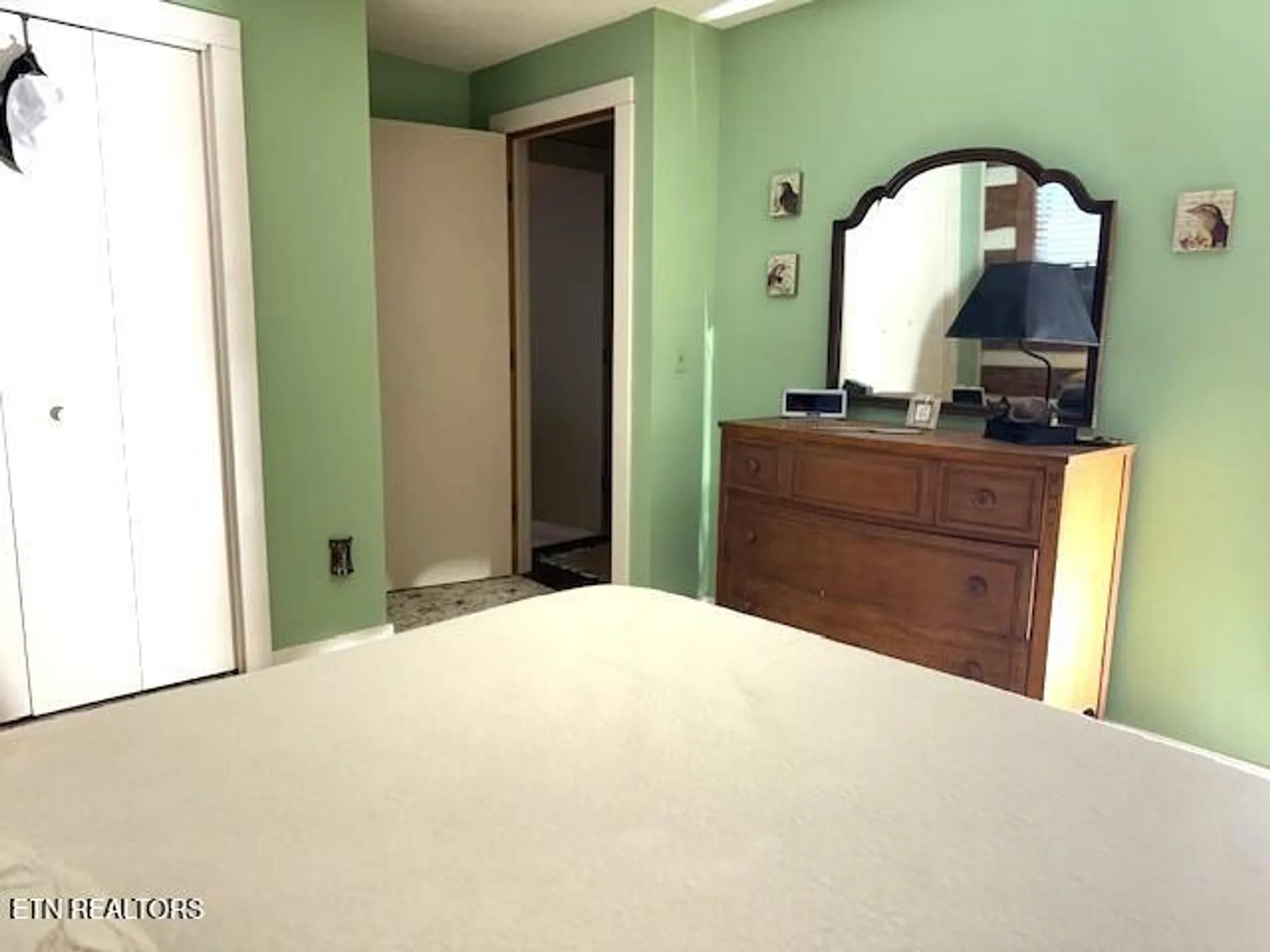 Property Slideshow image 27 of 30 | 139 windsor rd, Crossville, TN, 38558