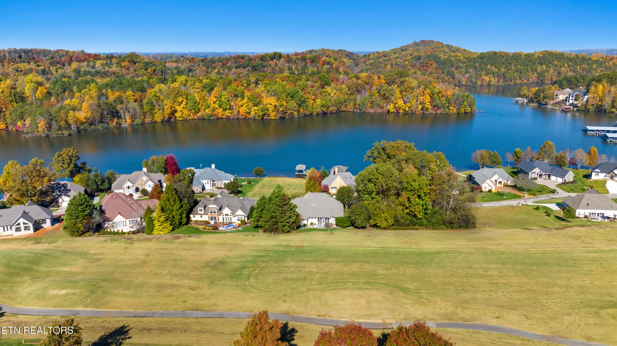 Property Slideshow image 22 of 60 | 310 pineberry dr, Vonore, TN, 37885