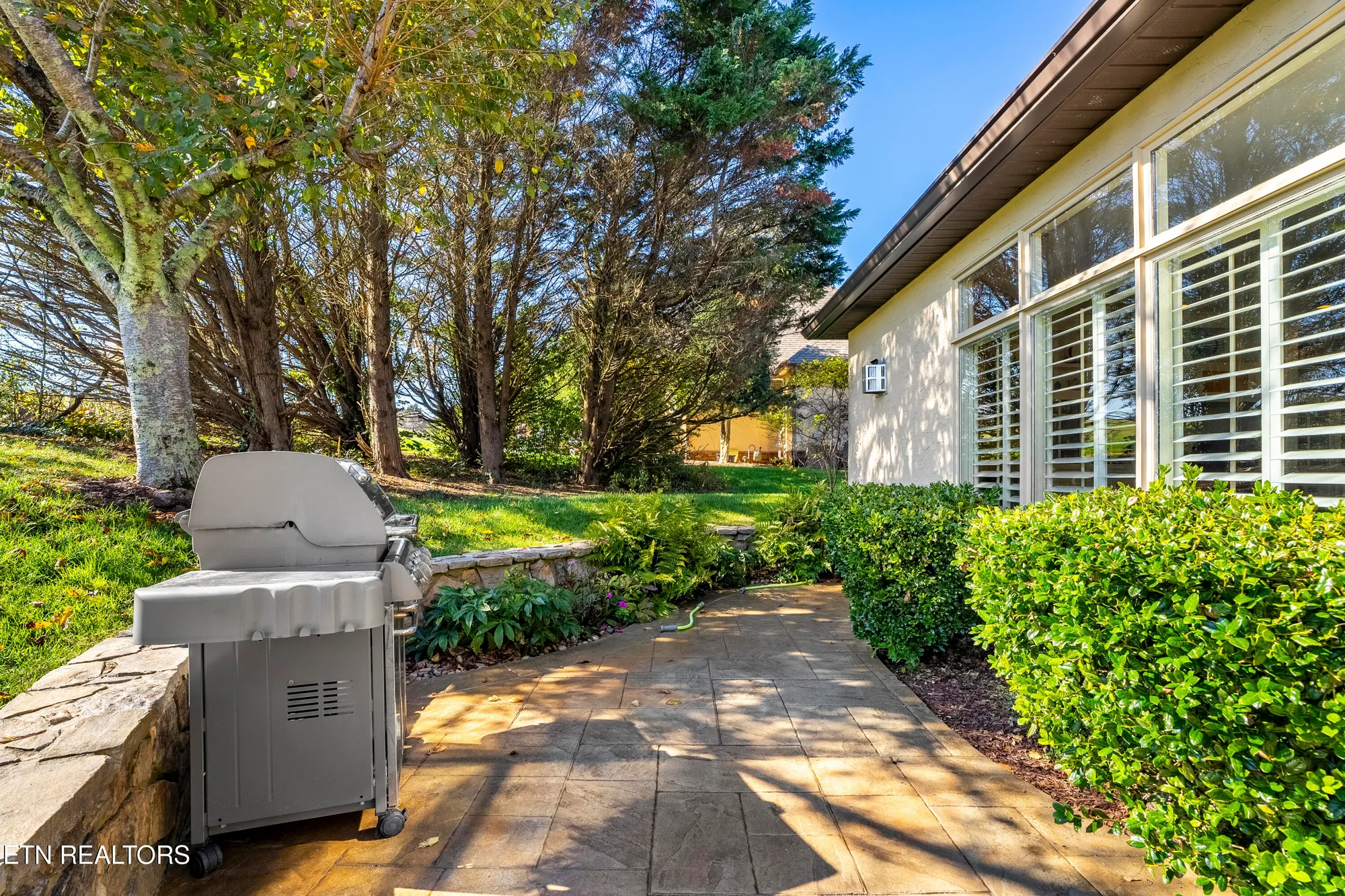 Property Slideshow image 19 of 60 | 310 pineberry dr, Vonore, TN, 37885