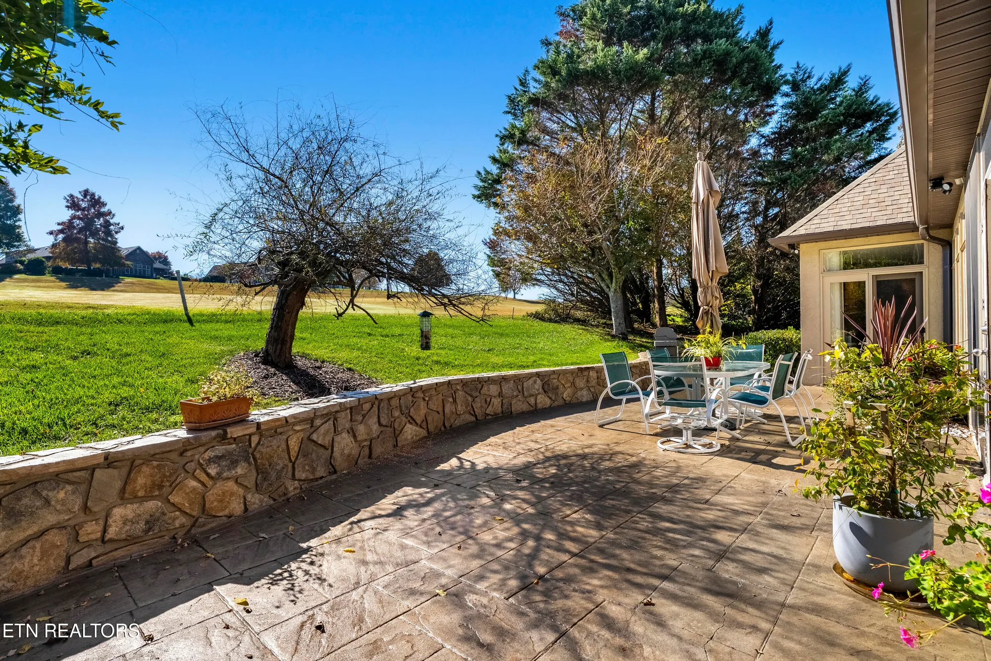 Property Slideshow image 17 of 60 | 310 pineberry dr, Vonore, TN, 37885