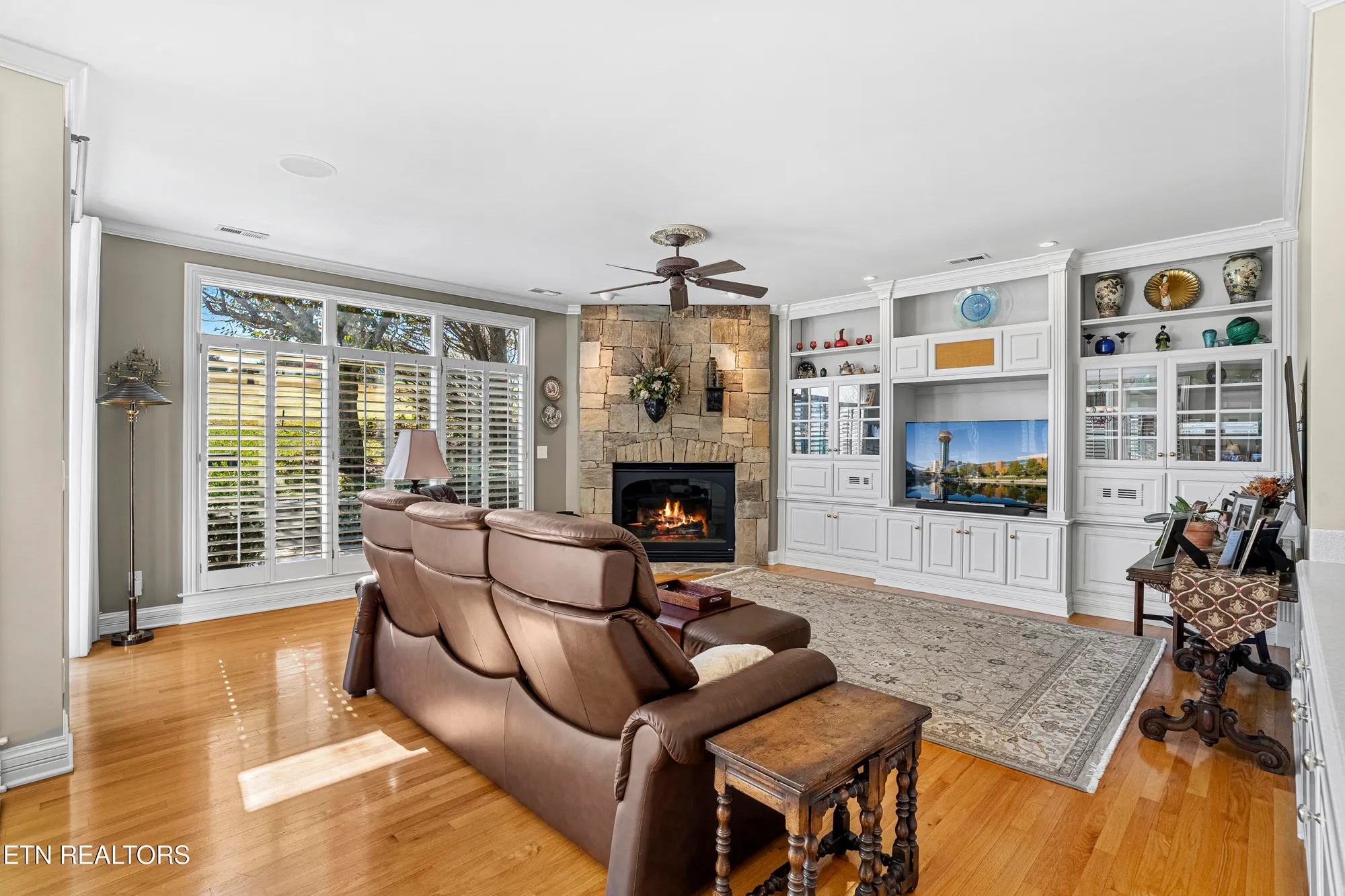 Property Slideshow image 25 of 60 | 310 pineberry dr, Vonore, TN, 37885