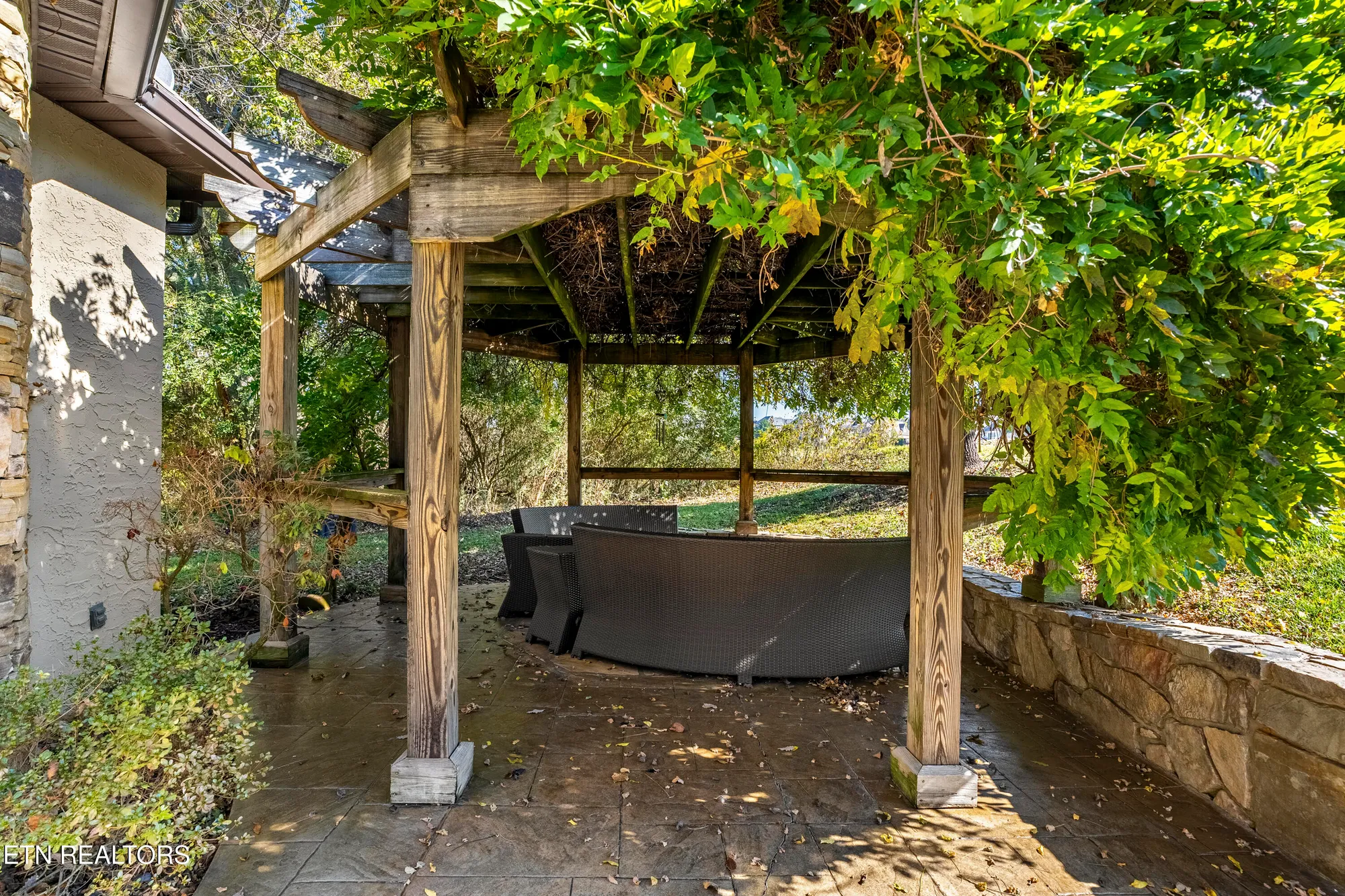 Property Slideshow image 21 of 60 | 310 pineberry dr, Vonore, TN, 37885