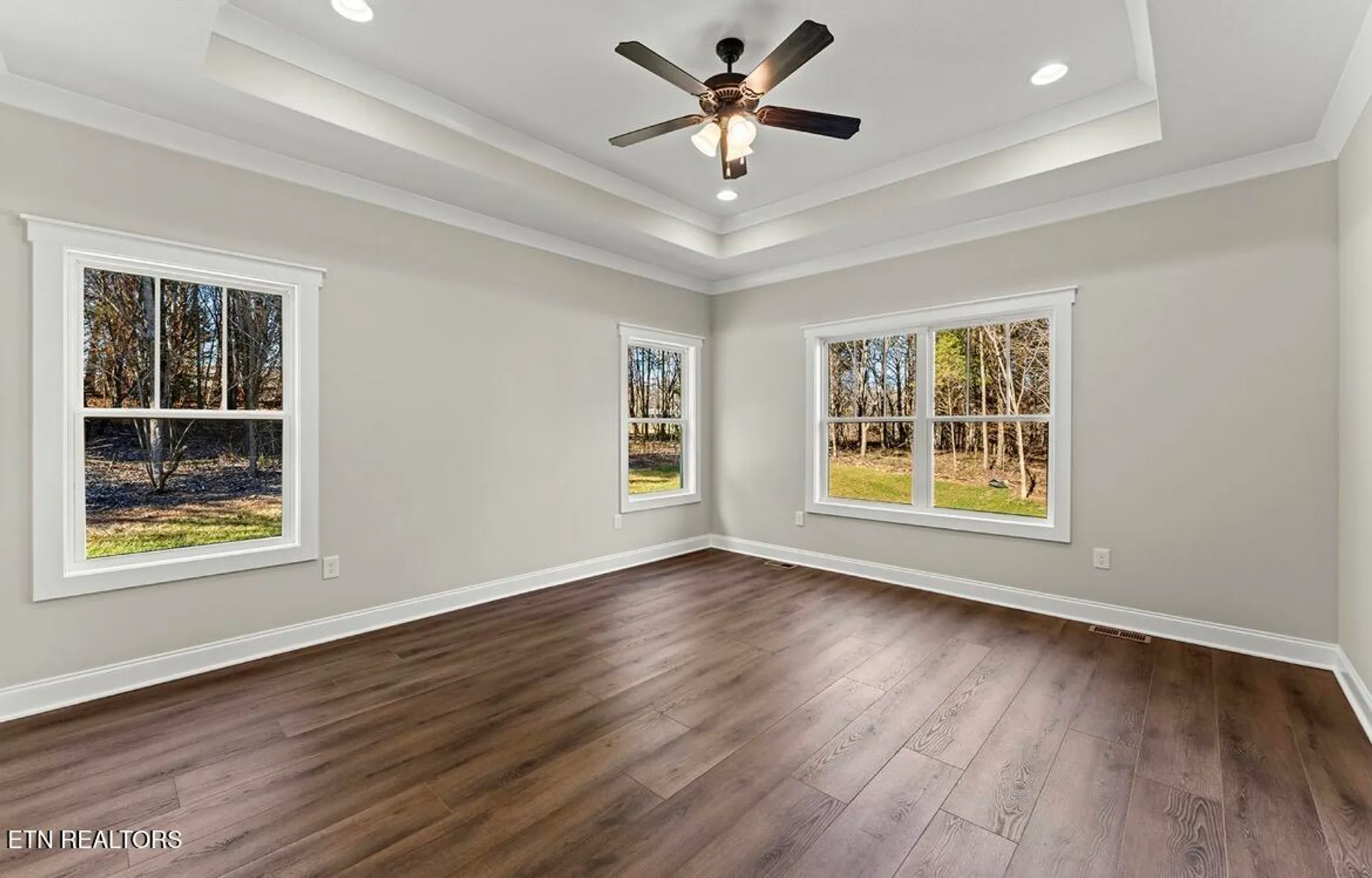 Property Slideshow image 7 of 8 | 118 elokwa way, Loudon, TN, 37774