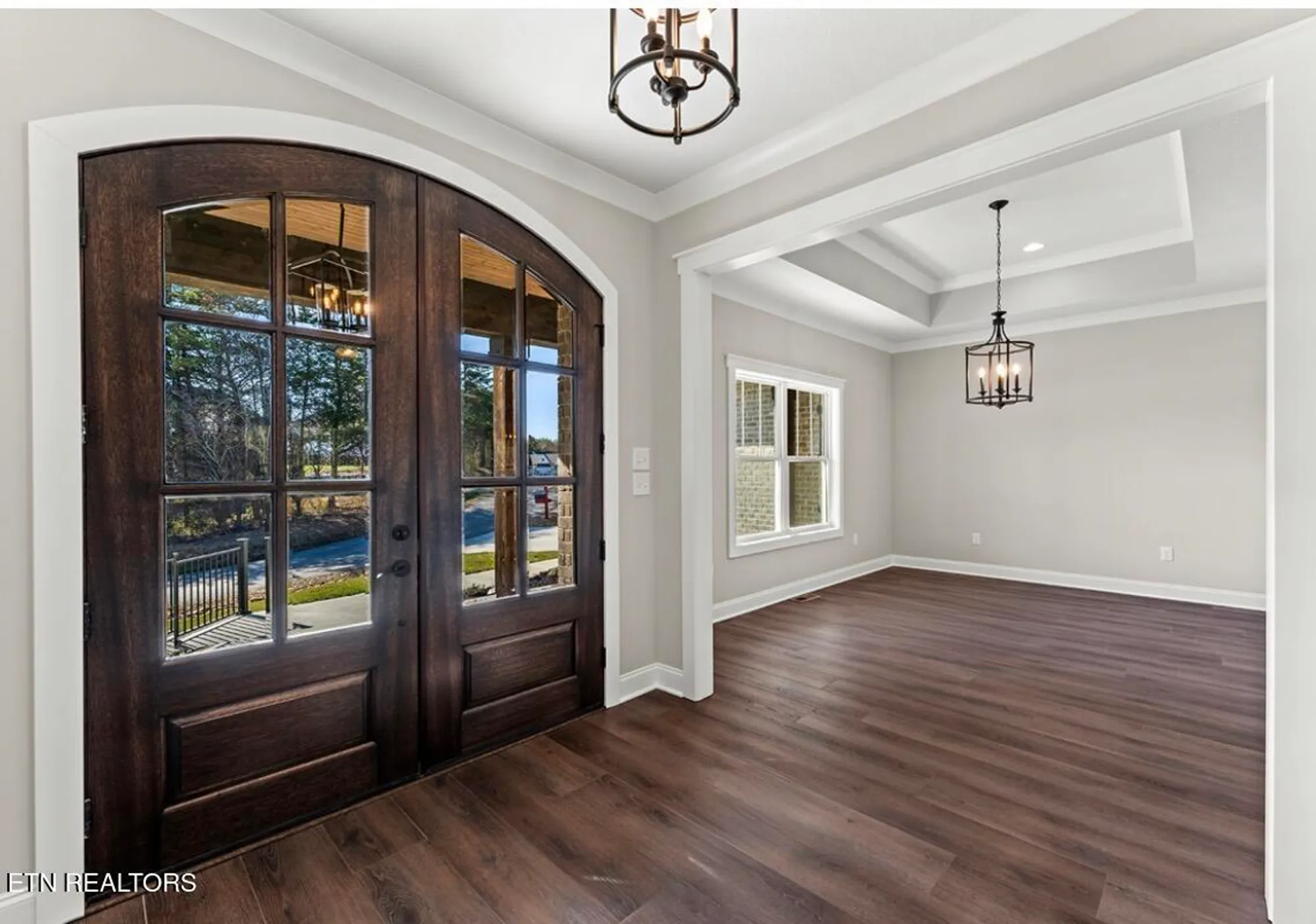 Property Slideshow image 4 of 8 | 118 elokwa way, Loudon, TN, 37774