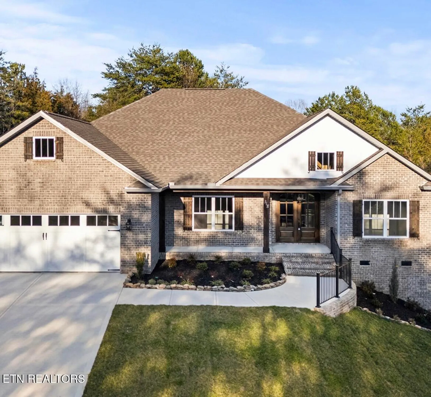 Property Slideshow image 1 of 8 | 118 elokwa way, Loudon, TN, 37774