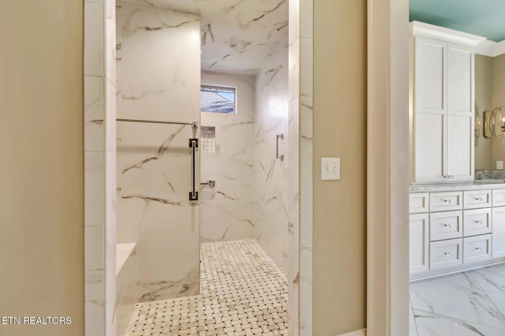 Property Slideshow image 22 of 39 | 31 westridge cir, Crossville, TN, 38558