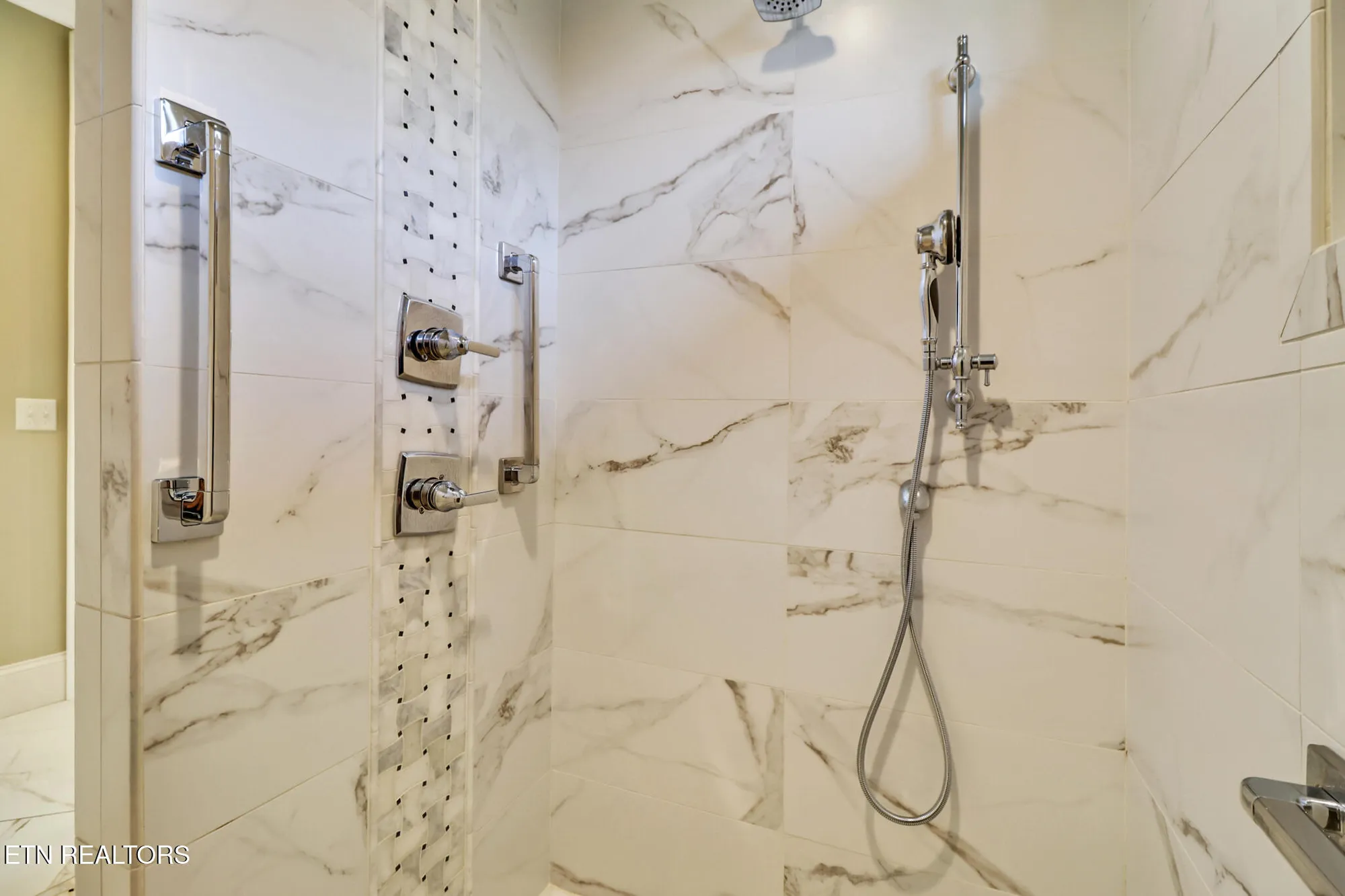 Property Slideshow image 23 of 39 | 31 westridge cir, Crossville, TN, 38558