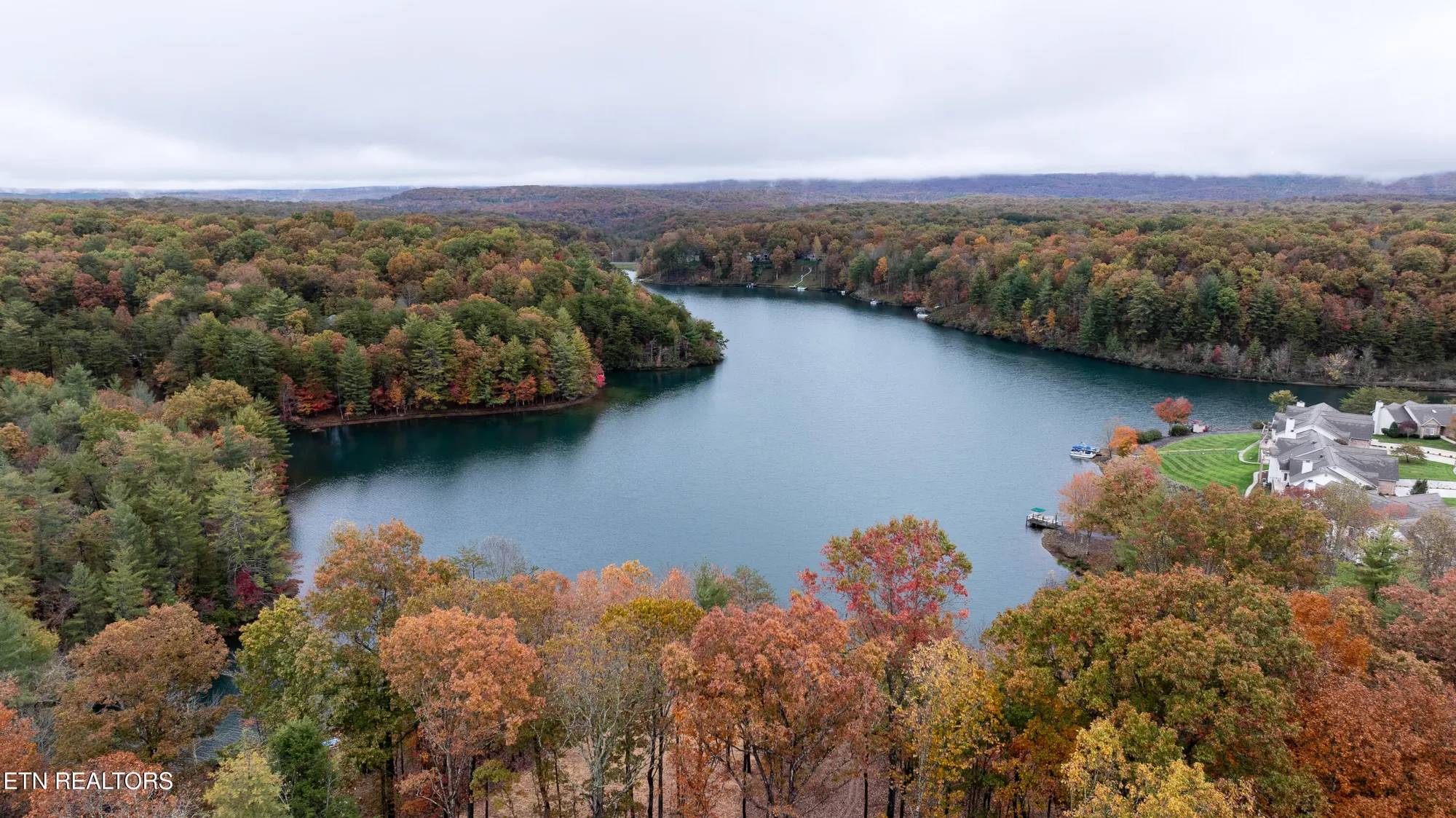 Property Slideshow image 16 of 36 | 28 hunterwood ct, Crossville, TN, 38558