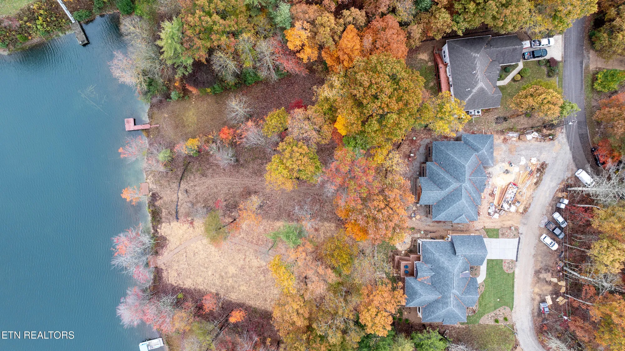 Property Slideshow image 1 of 36 | 28 hunterwood ct, Crossville, TN, 38558