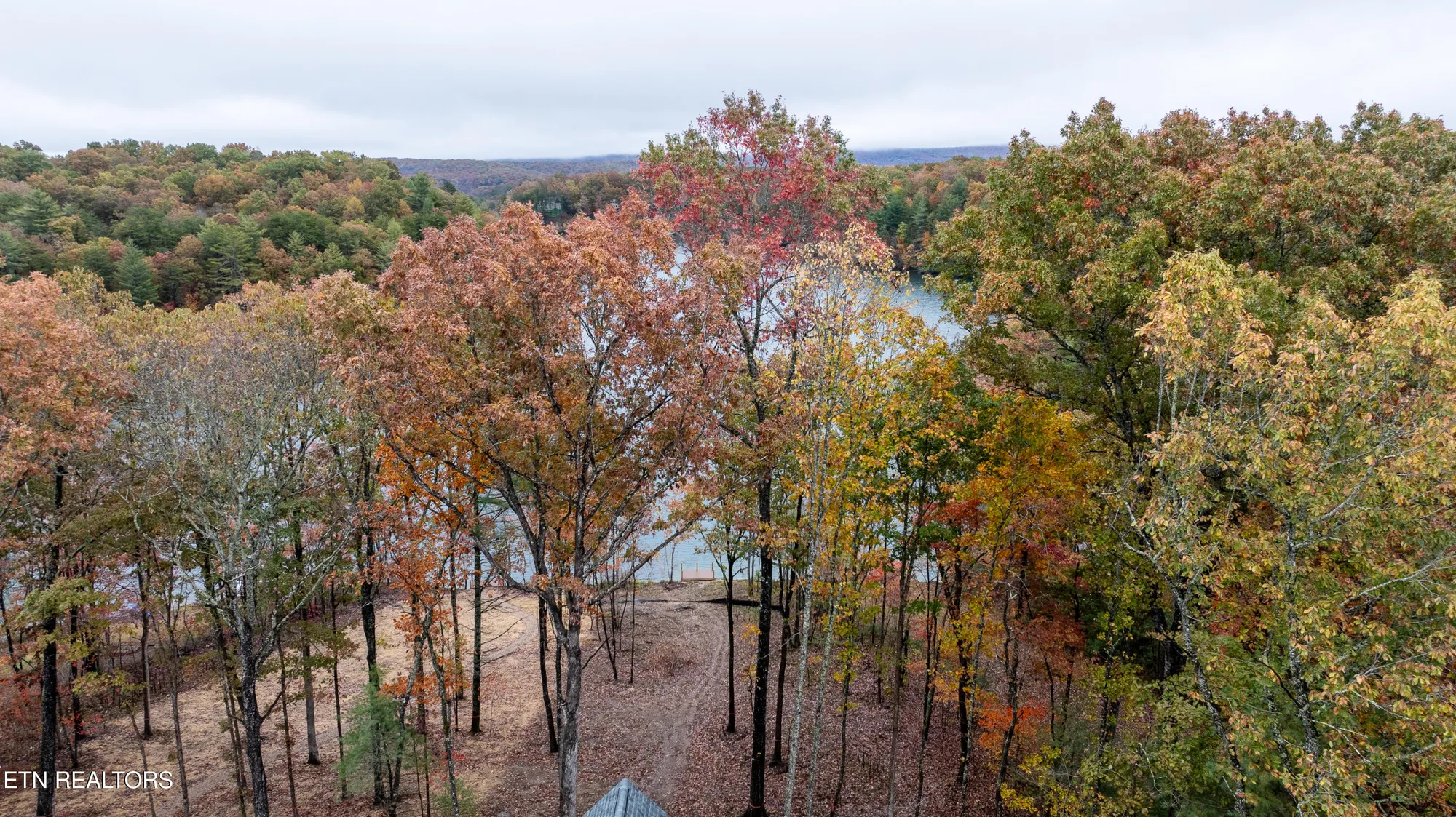 Property Slideshow image 20 of 36 | 28 hunterwood ct, Crossville, TN, 38558