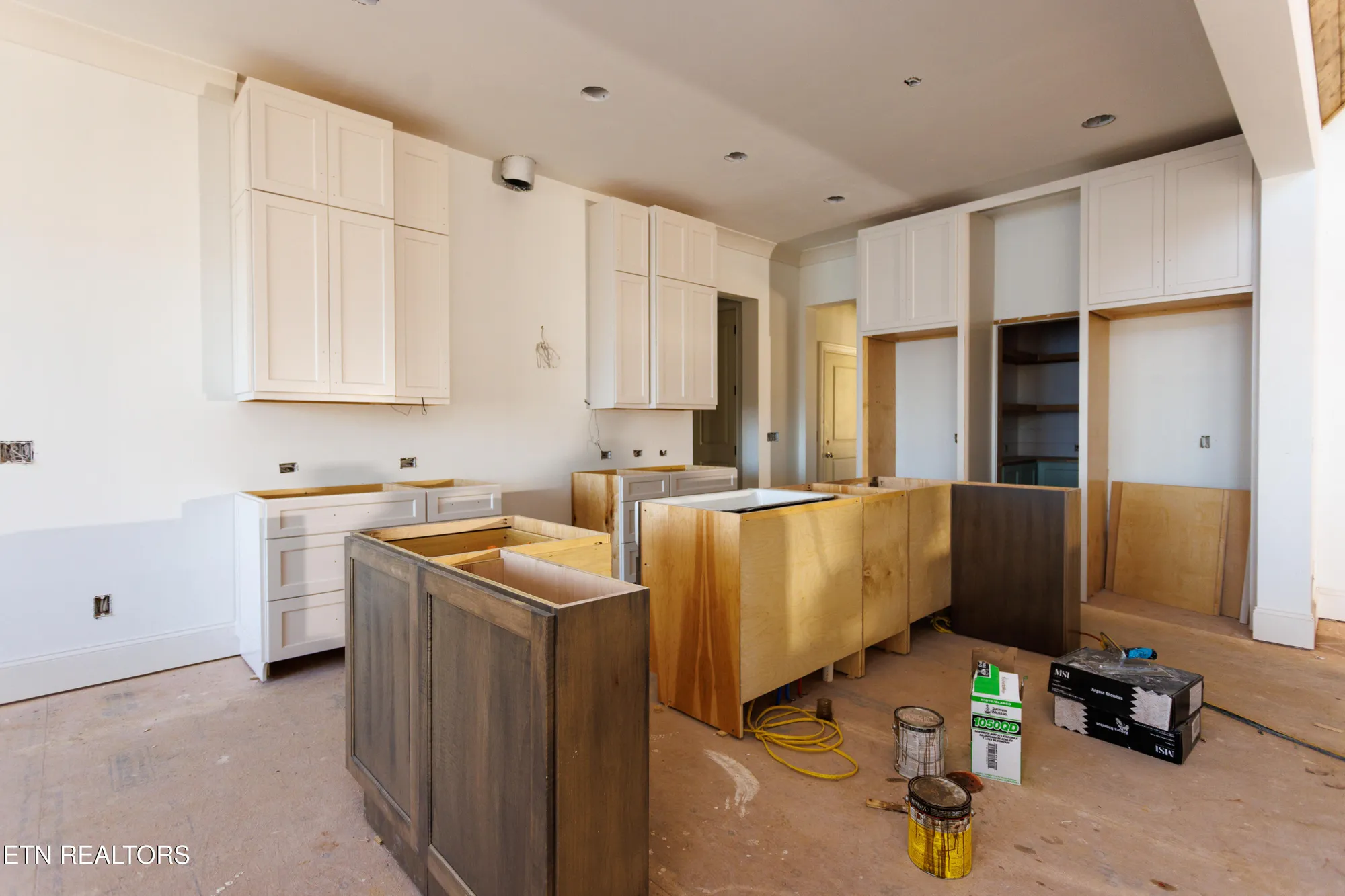 Property Slideshow image 30 of 36 | 28 hunterwood ct, Crossville, TN, 38558