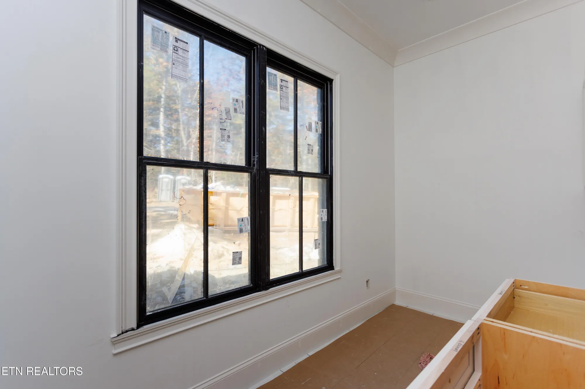 Property Slideshow image 32 of 36 | 28 hunterwood ct, Crossville, TN, 38558