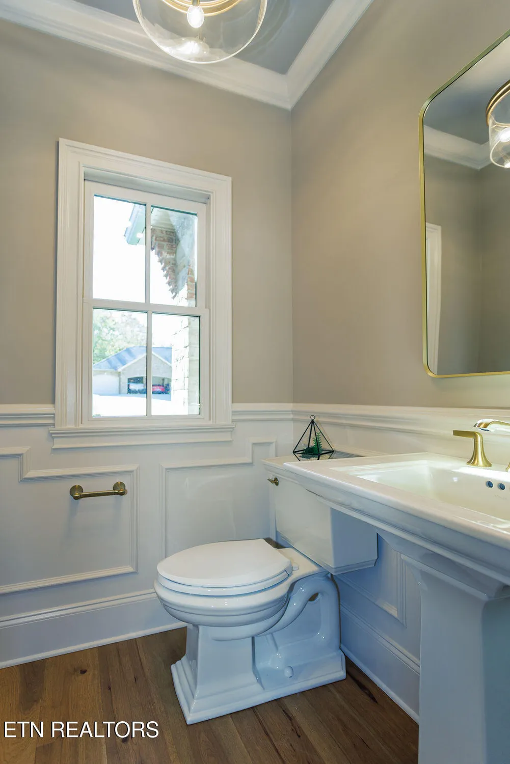 Property Slideshow image 32 of 43 | 14 bent oak ln, Crossville, TN, 38558