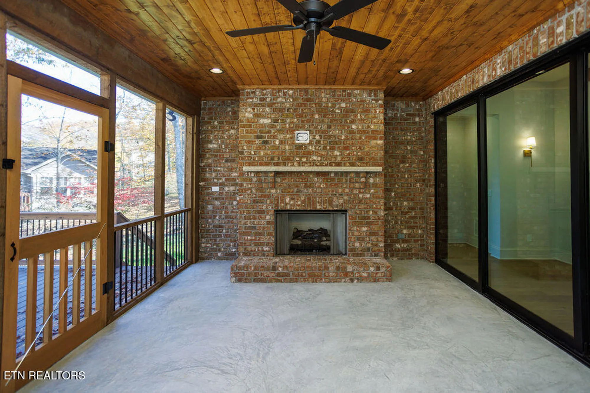 Property Slideshow image 36 of 43 | 14 bent oak ln, Crossville, TN, 38558