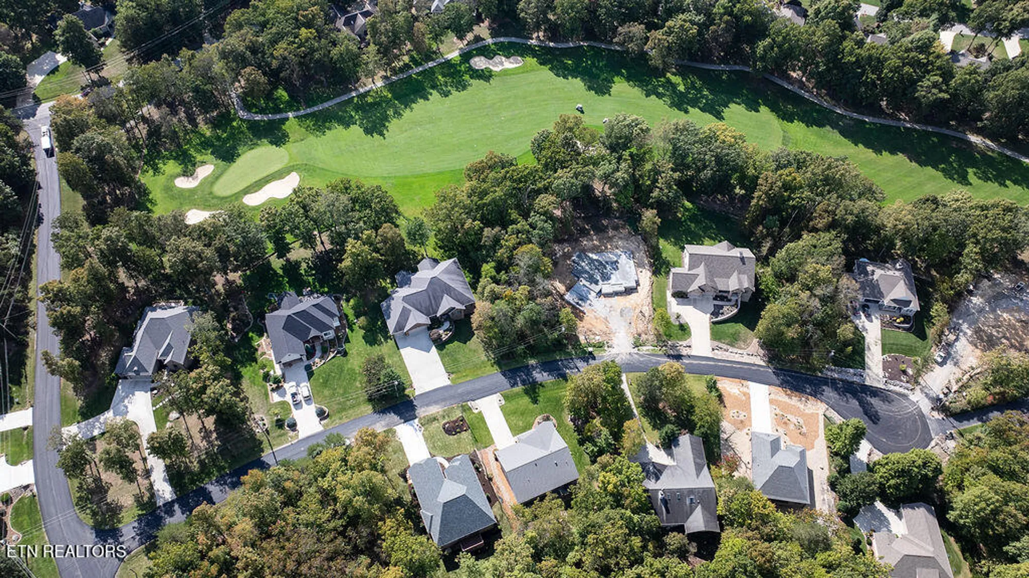 Property Slideshow image 43 of 43 | 14 bent oak ln, Crossville, TN, 38558