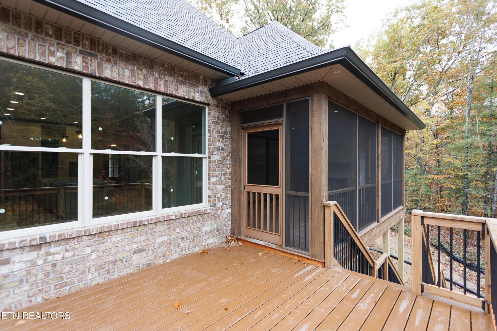 Property Slideshow image 8 of 38 | 135 hedgewood pt, Crossville, TN, 38558